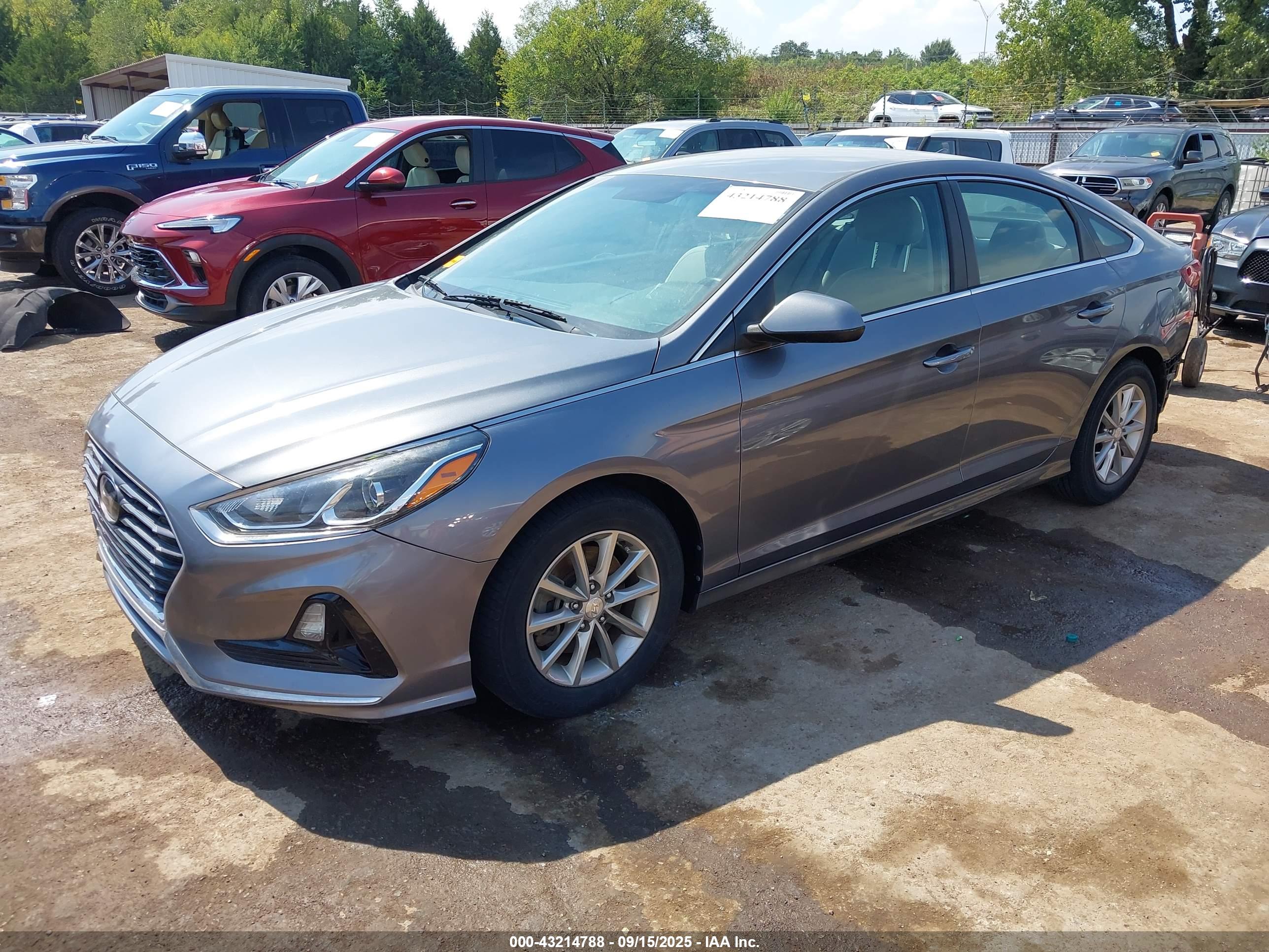 HYUNDAI SONATA image 2