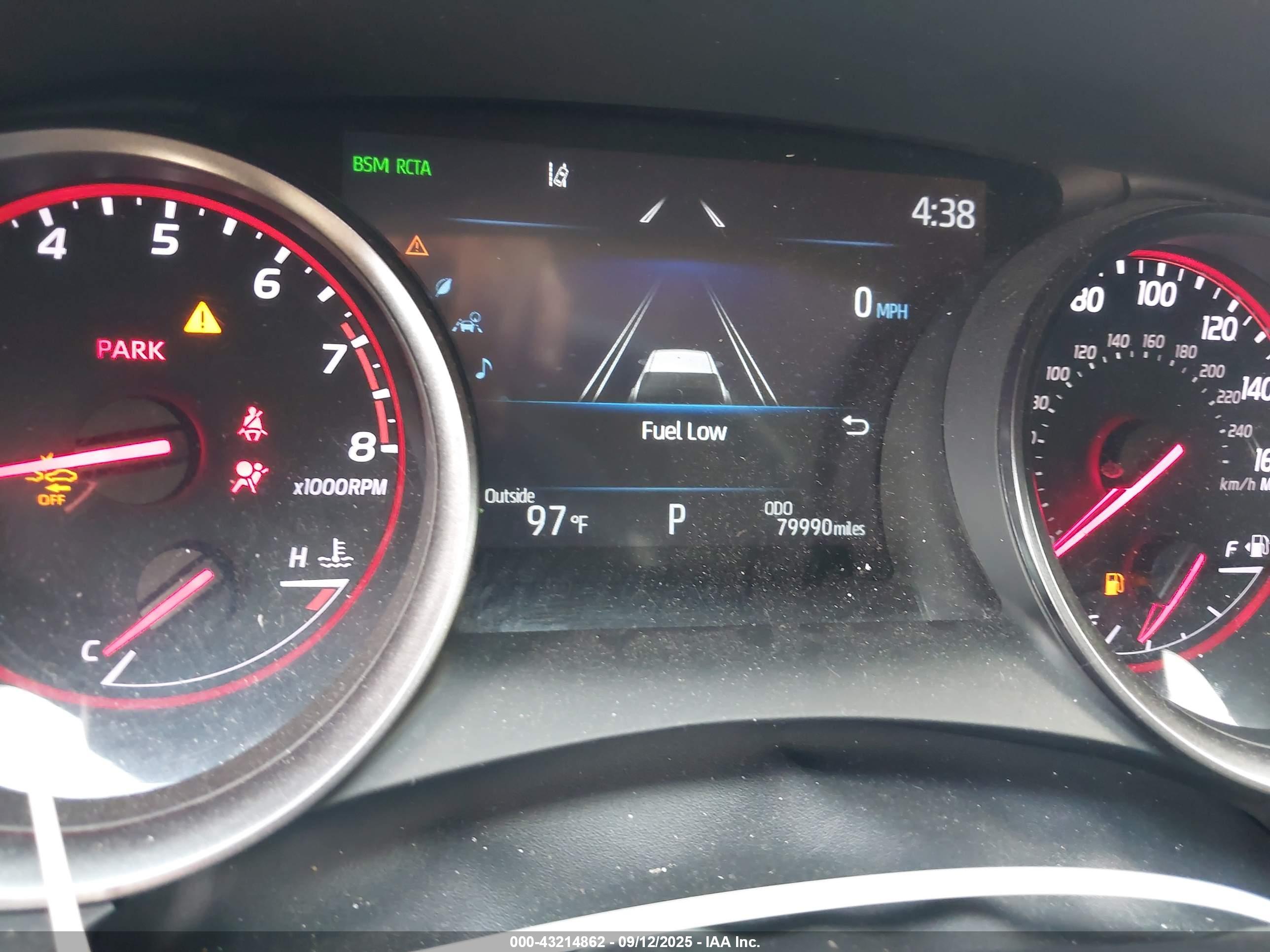 TOYOTA CAMRY image 7