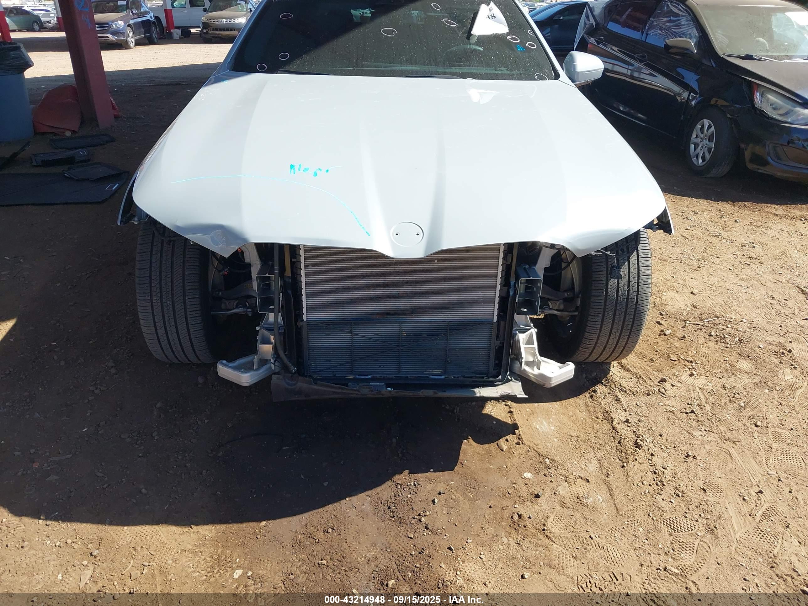 BMW I5 image 6