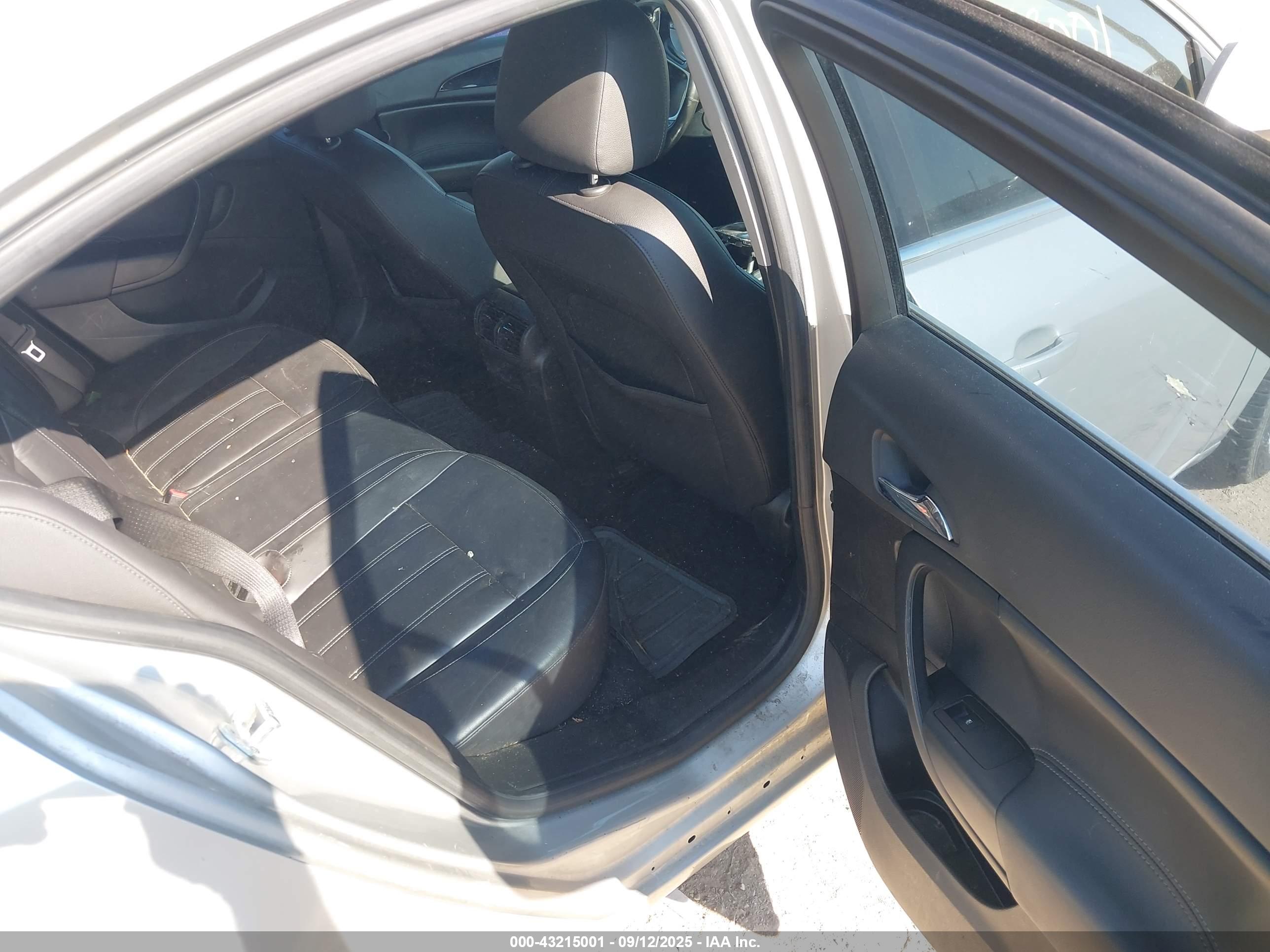 BUICK REGAL image 8