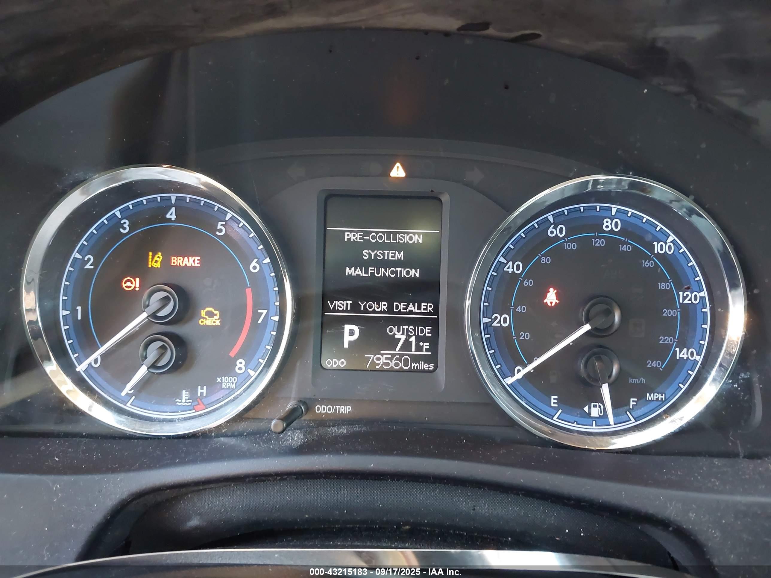 TOYOTA COROLLA image 7