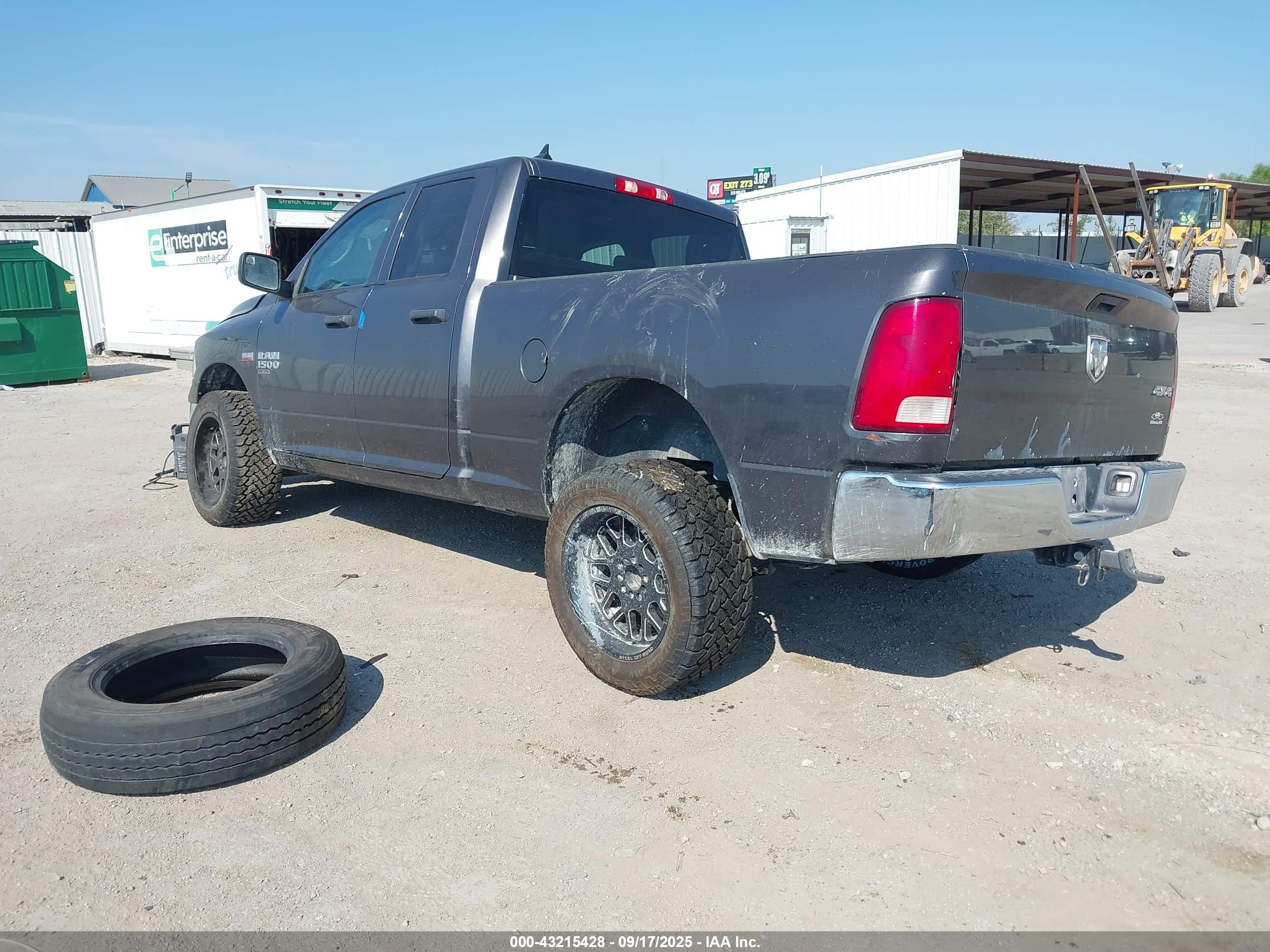 RAM 1500 image 3