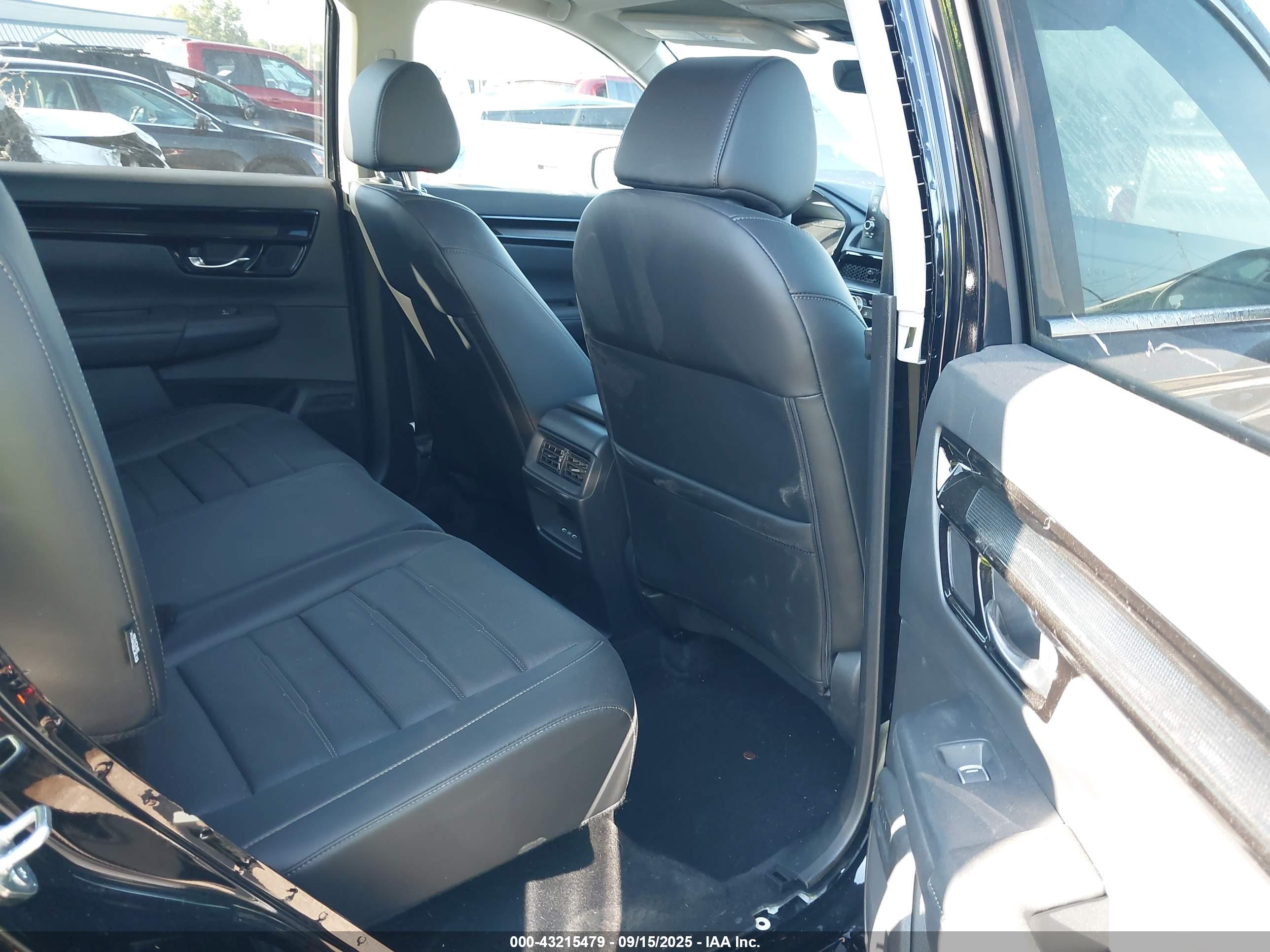 HONDA CR-V image 8