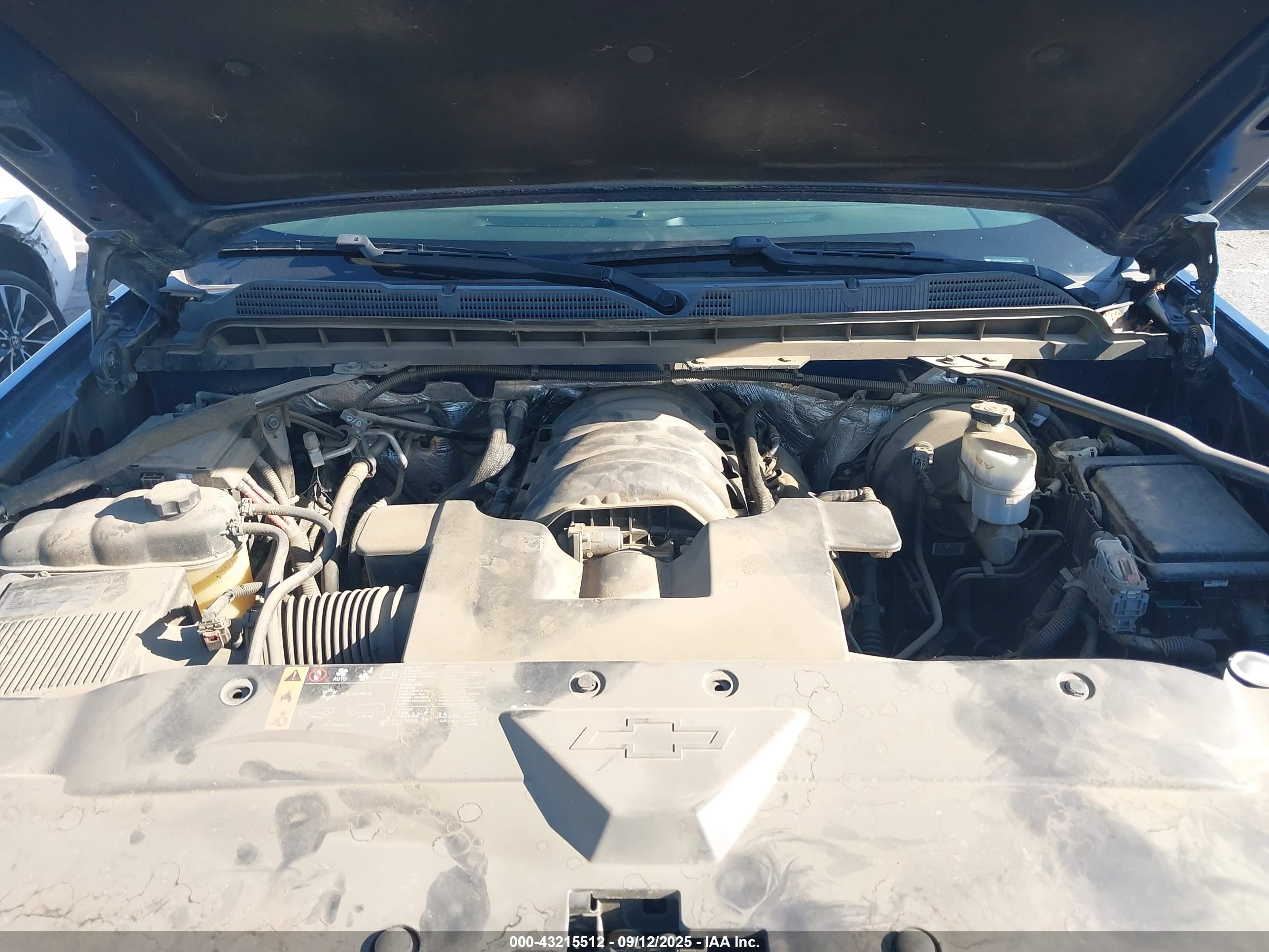 CHEVROLET SILVERADO image 10