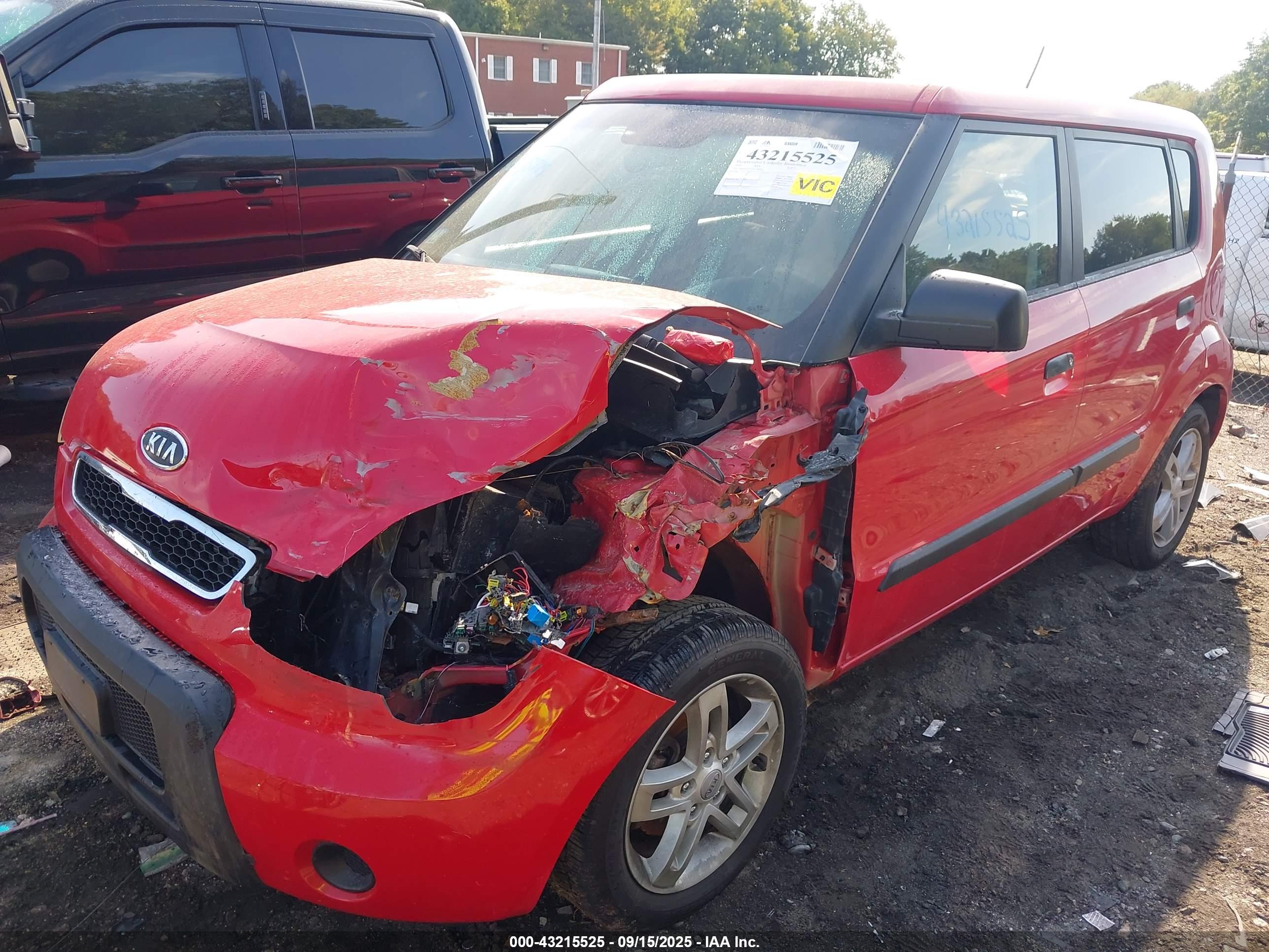 KIA SOUL image 2