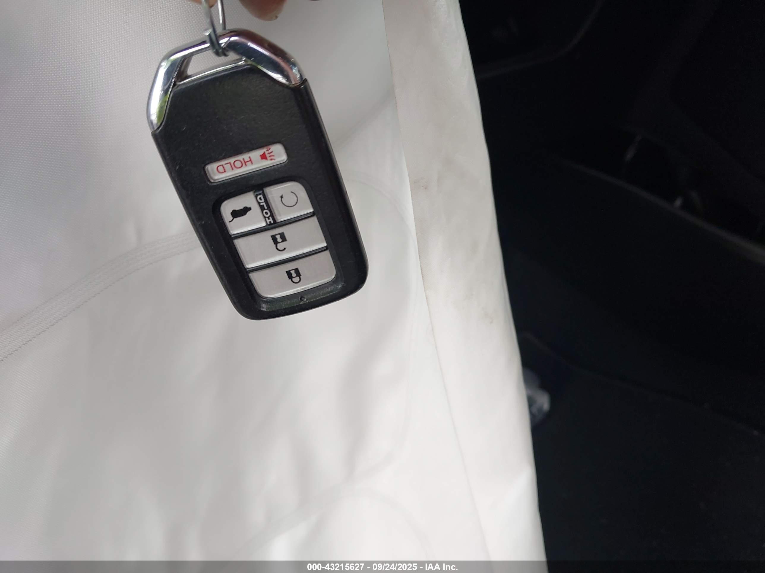 HONDA CR-V image 11