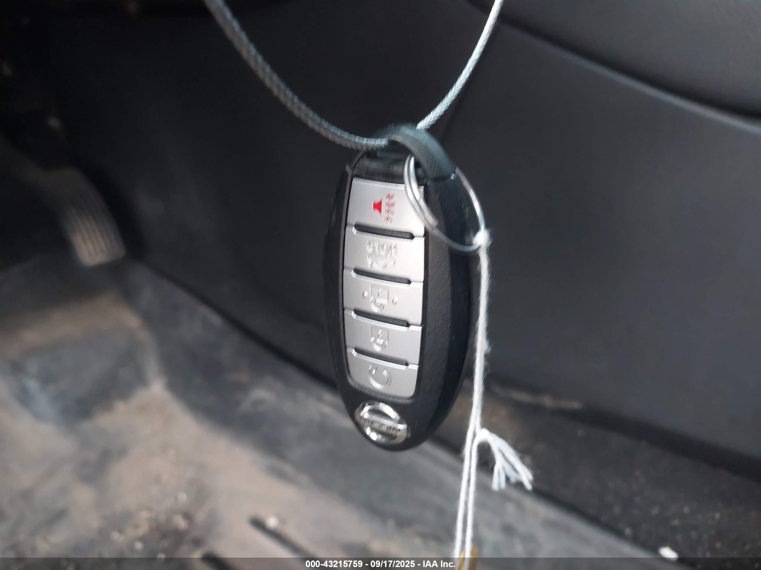 NISSAN ALTIMA image 11