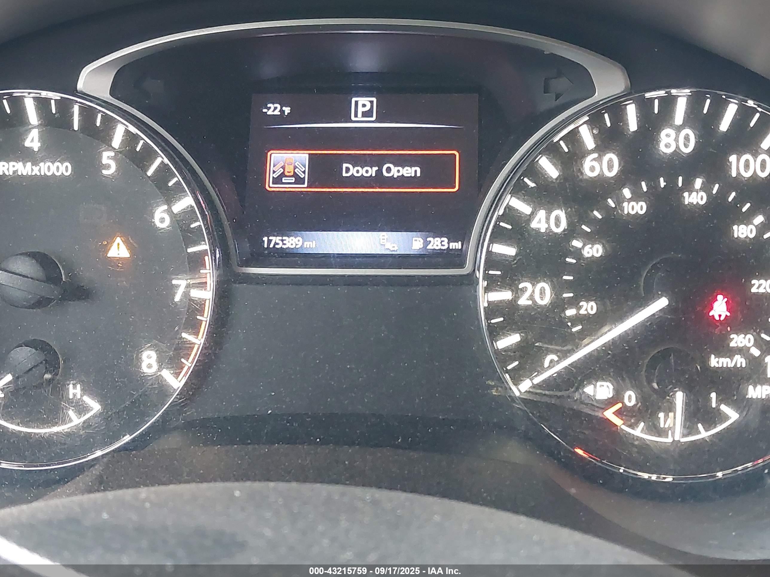NISSAN ALTIMA image 7