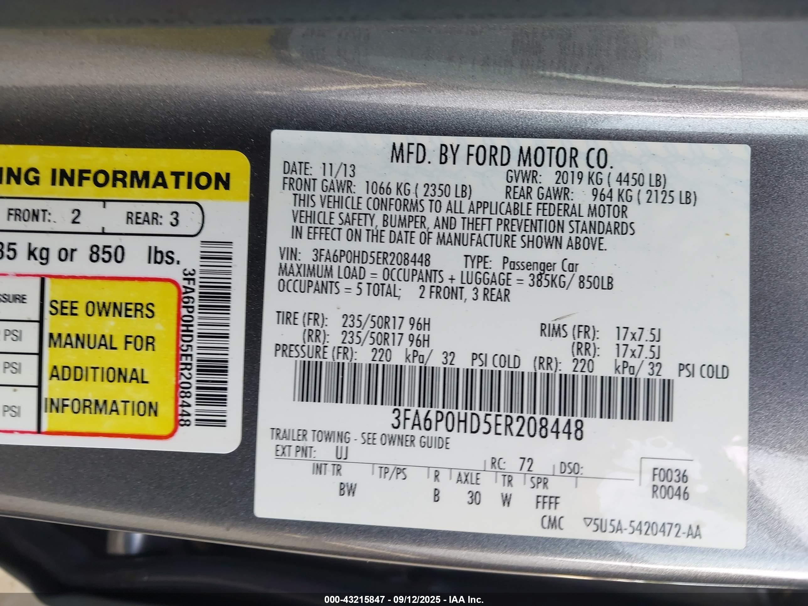 FORD FUSION image 9