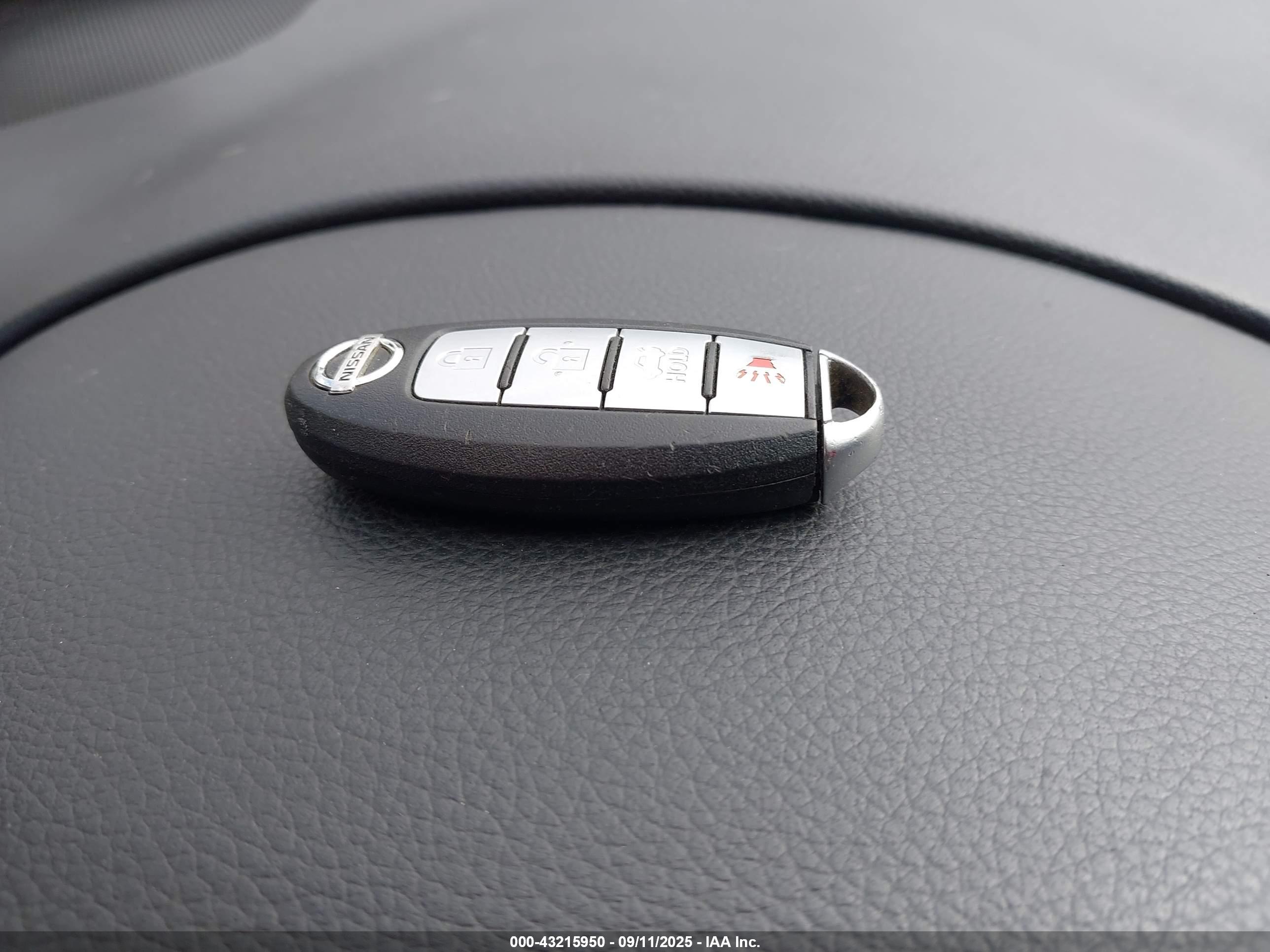 NISSAN ALTIMA image 11