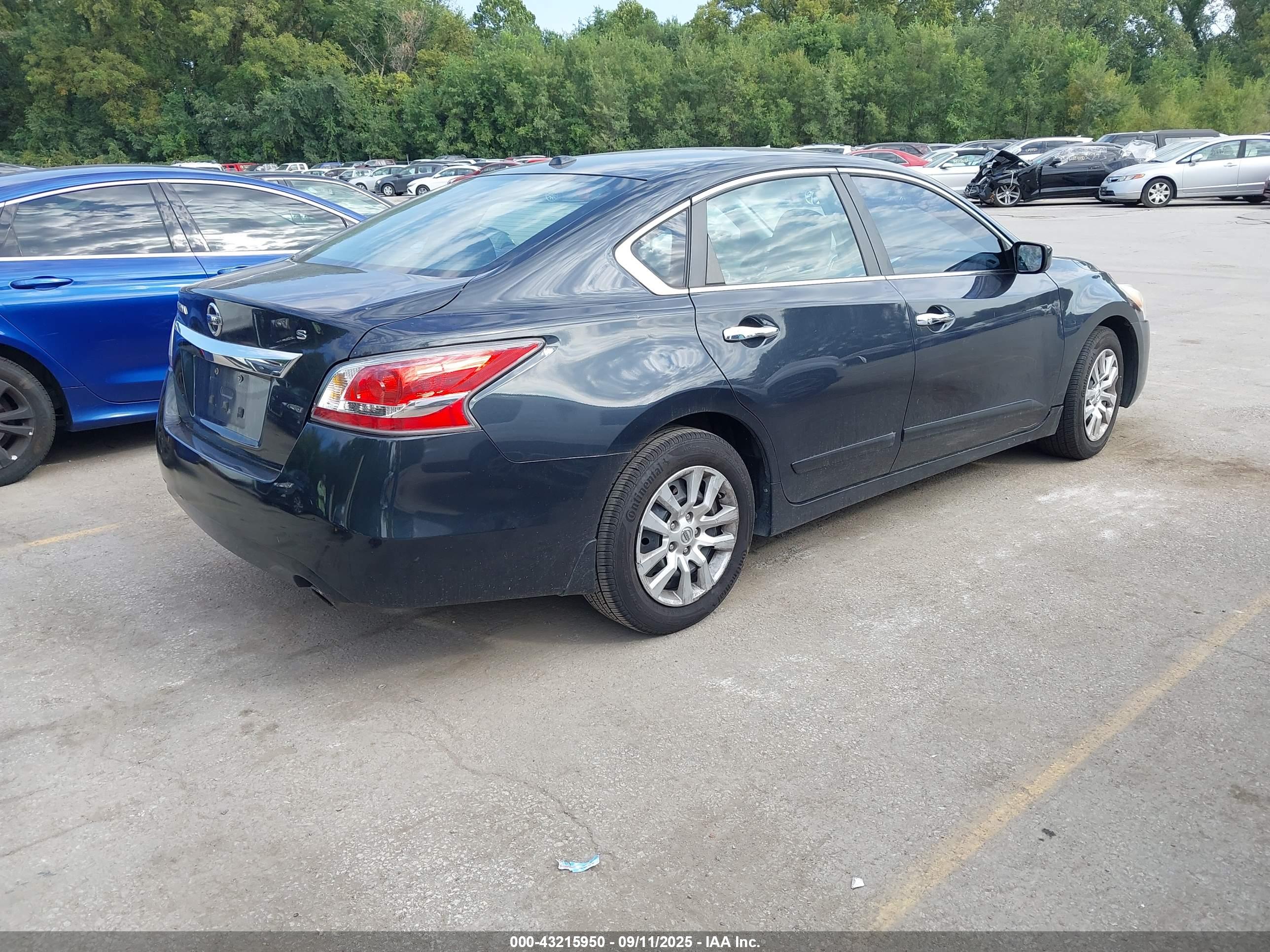 NISSAN ALTIMA image 4