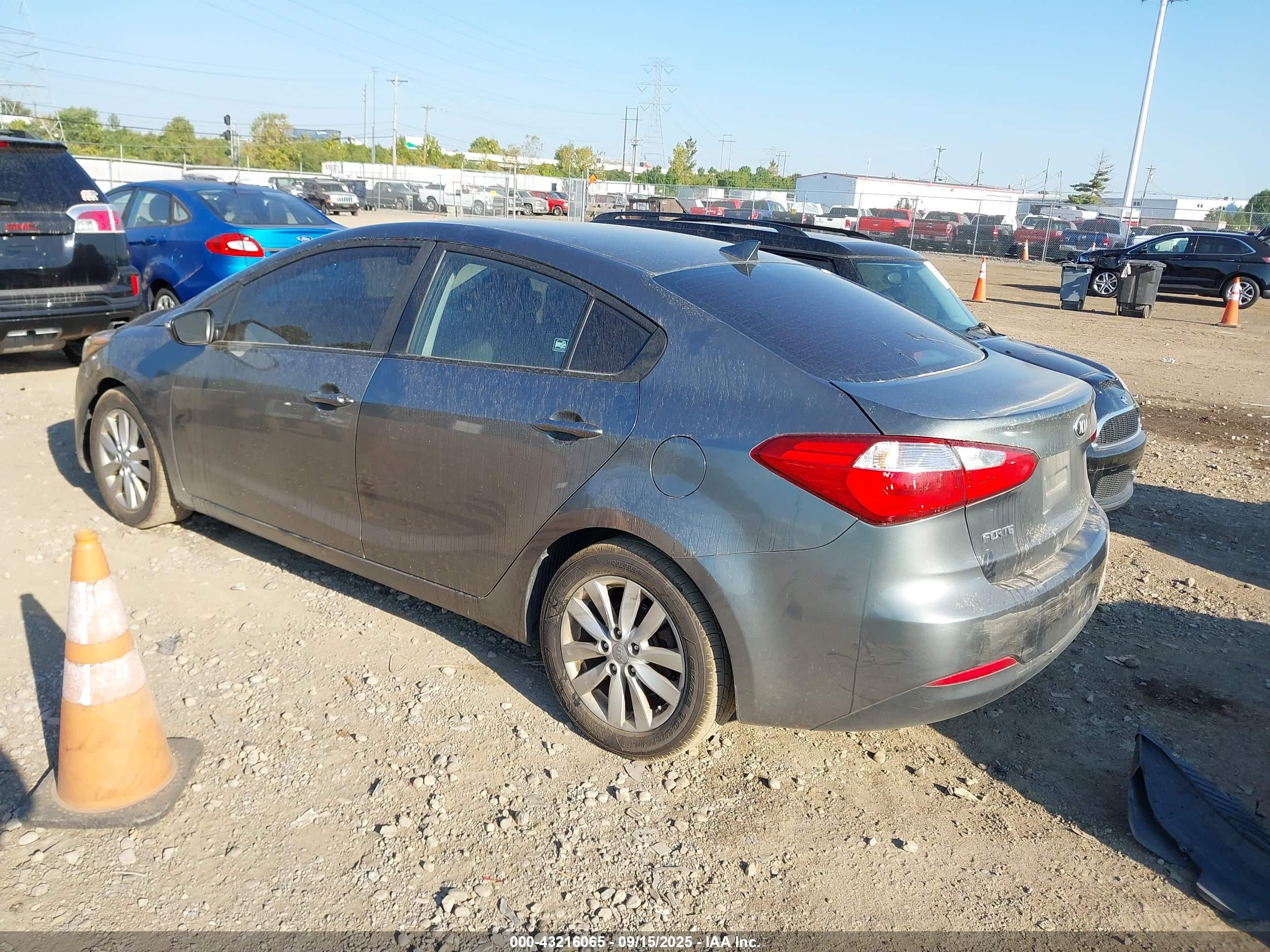 KIA FORTE image 3