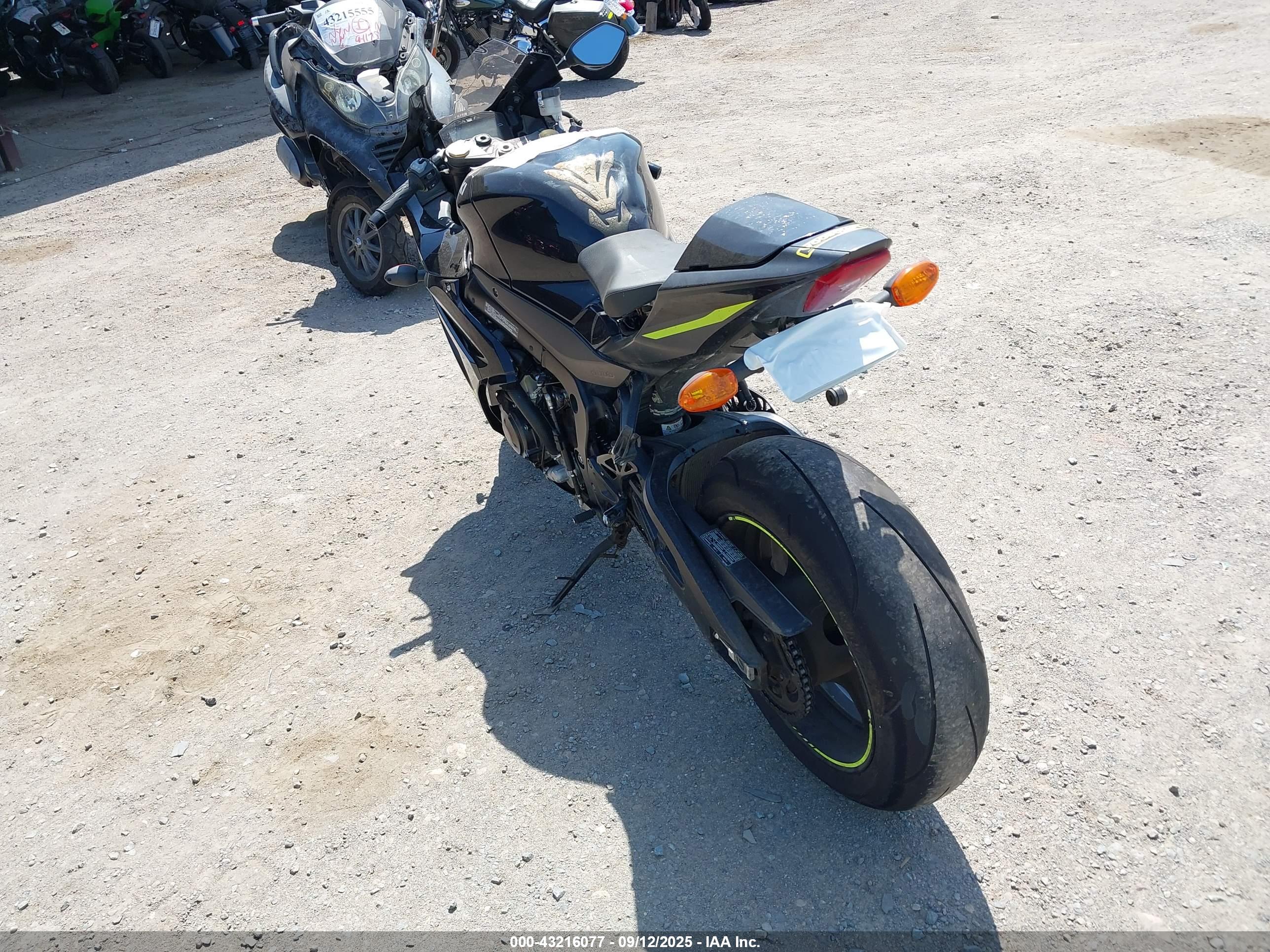 SUZUKI GSX-R1000 image 3