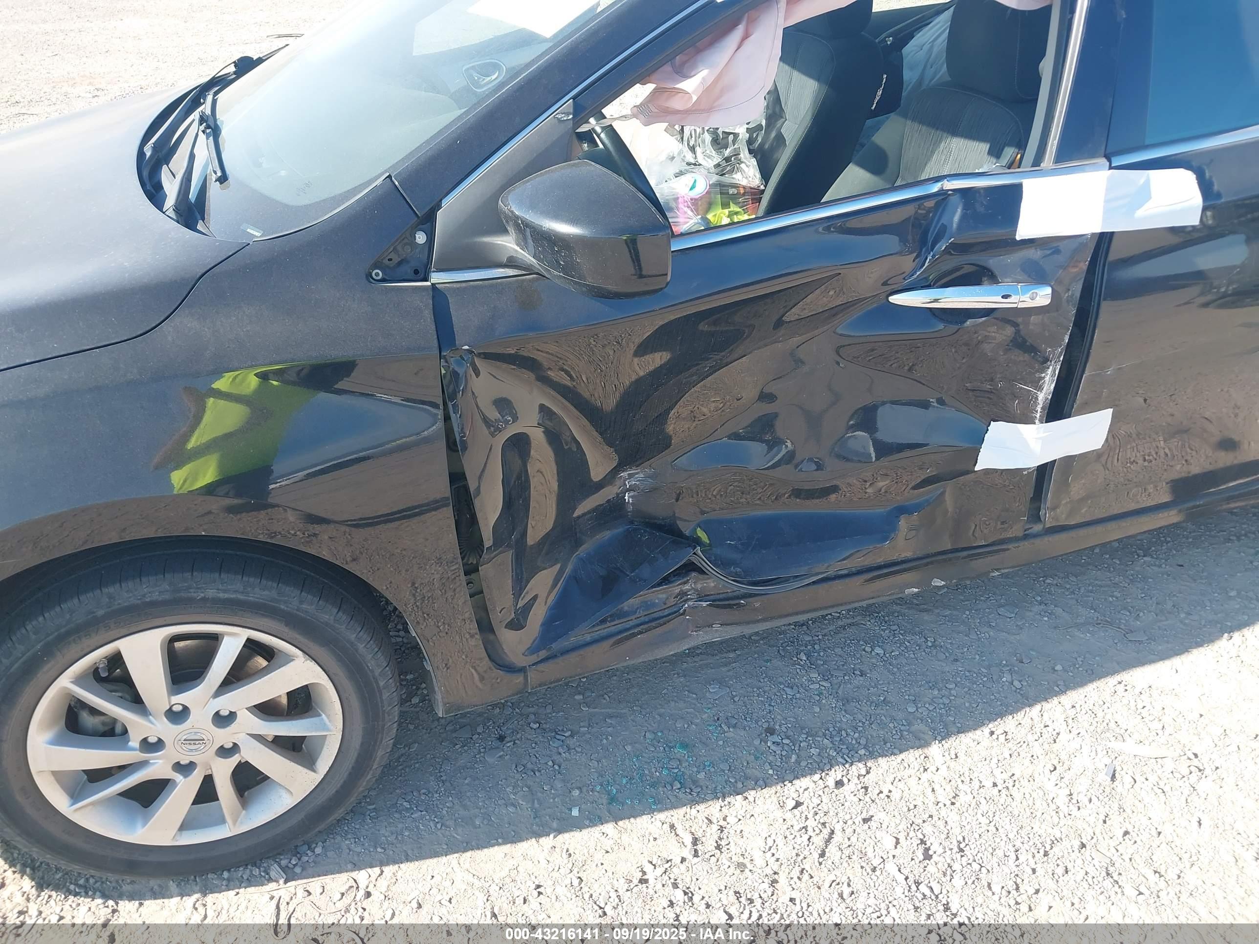 NISSAN SENTRA image 6