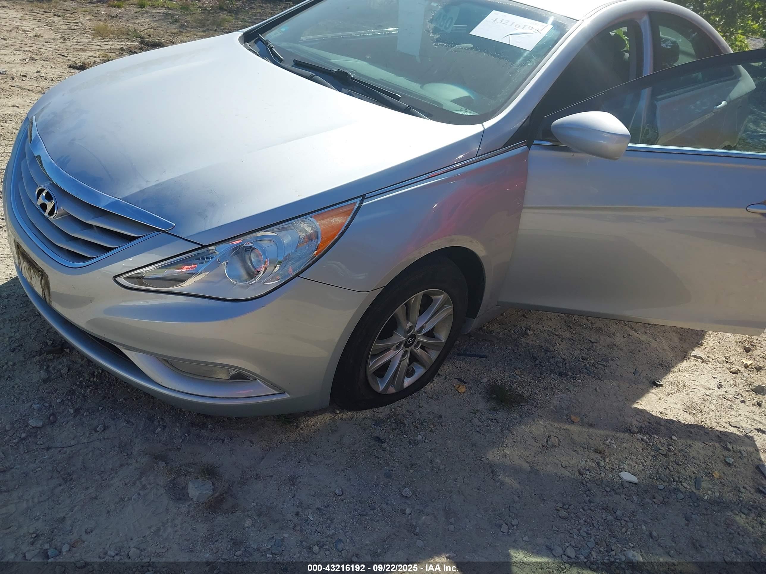 HYUNDAI SONATA image 2