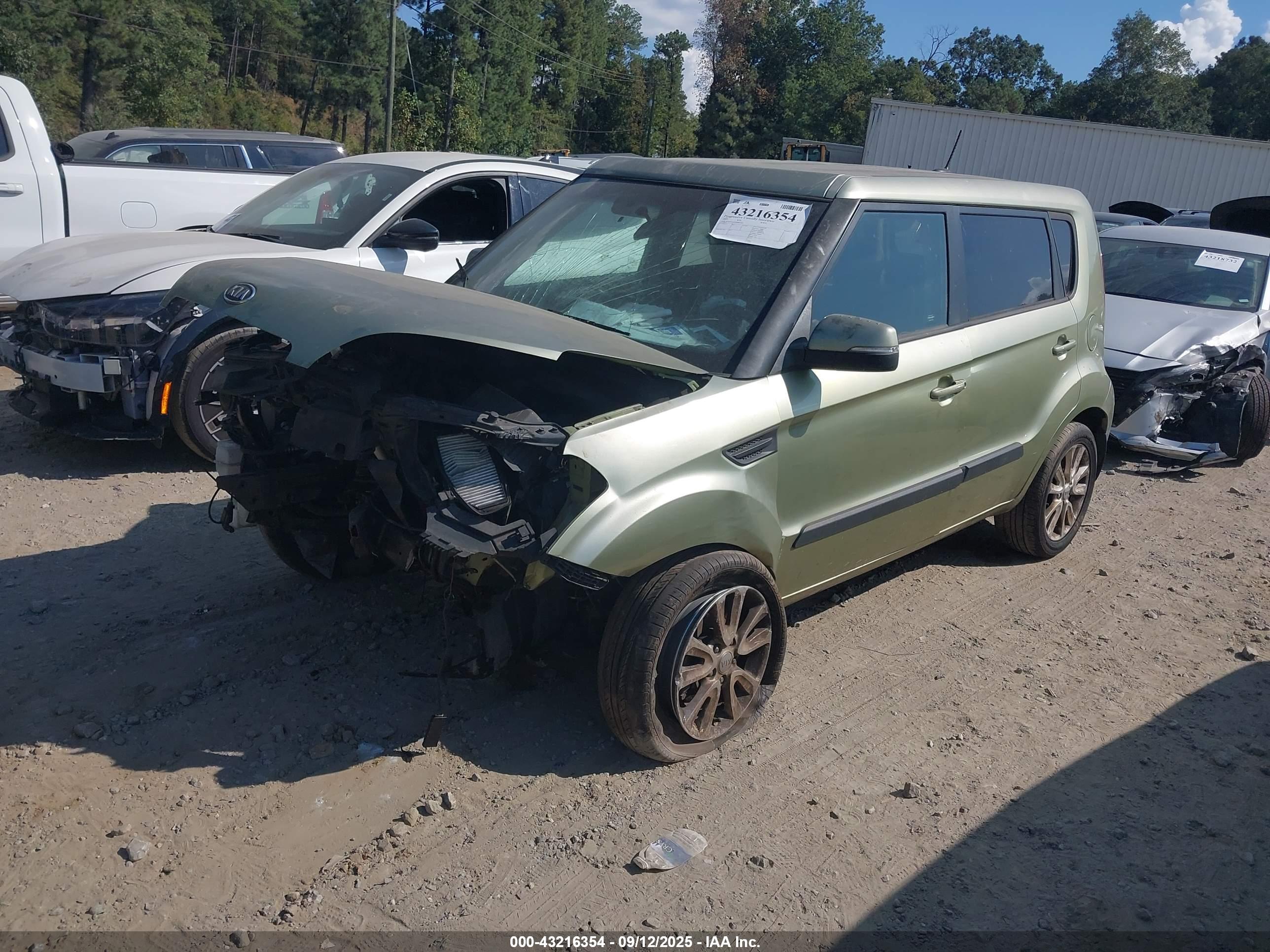 KIA SOUL image 2