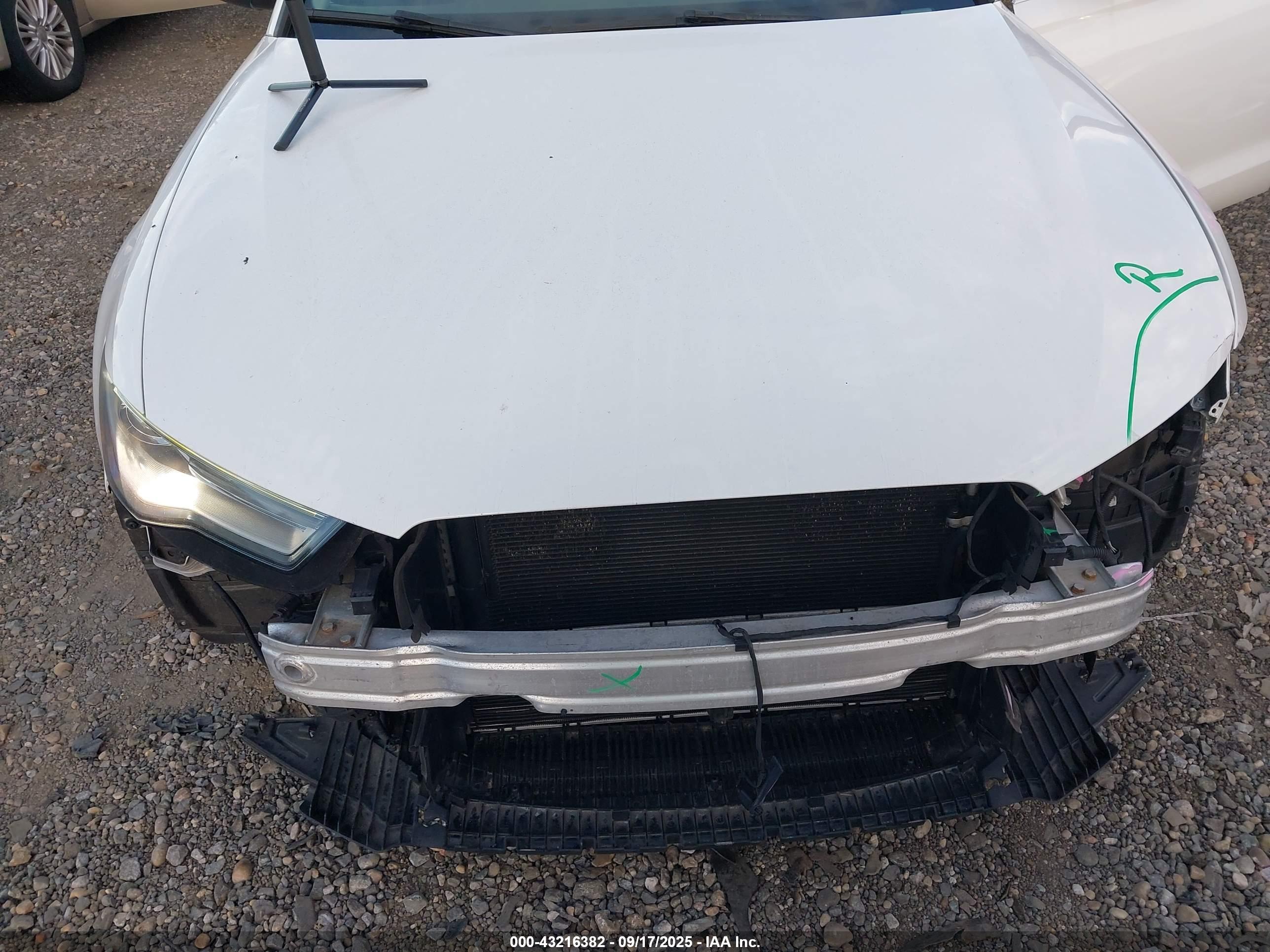 AUDI A6 image 6