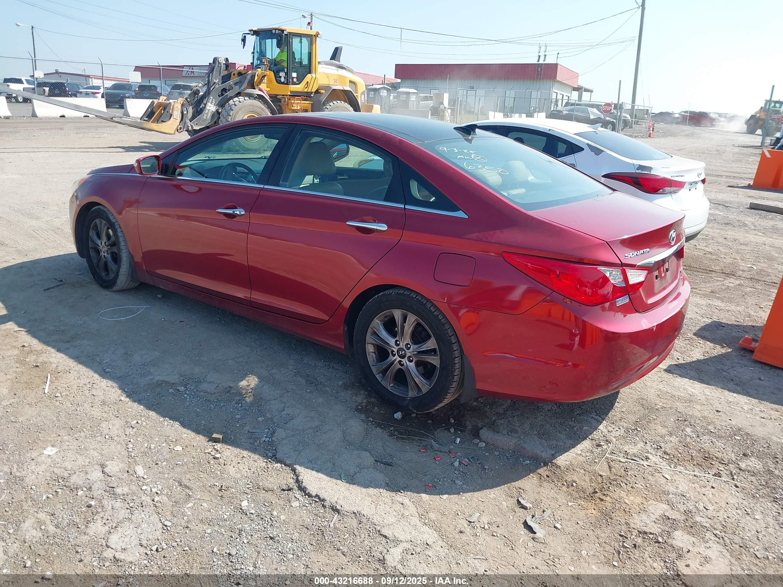 HYUNDAI SONATA image 3