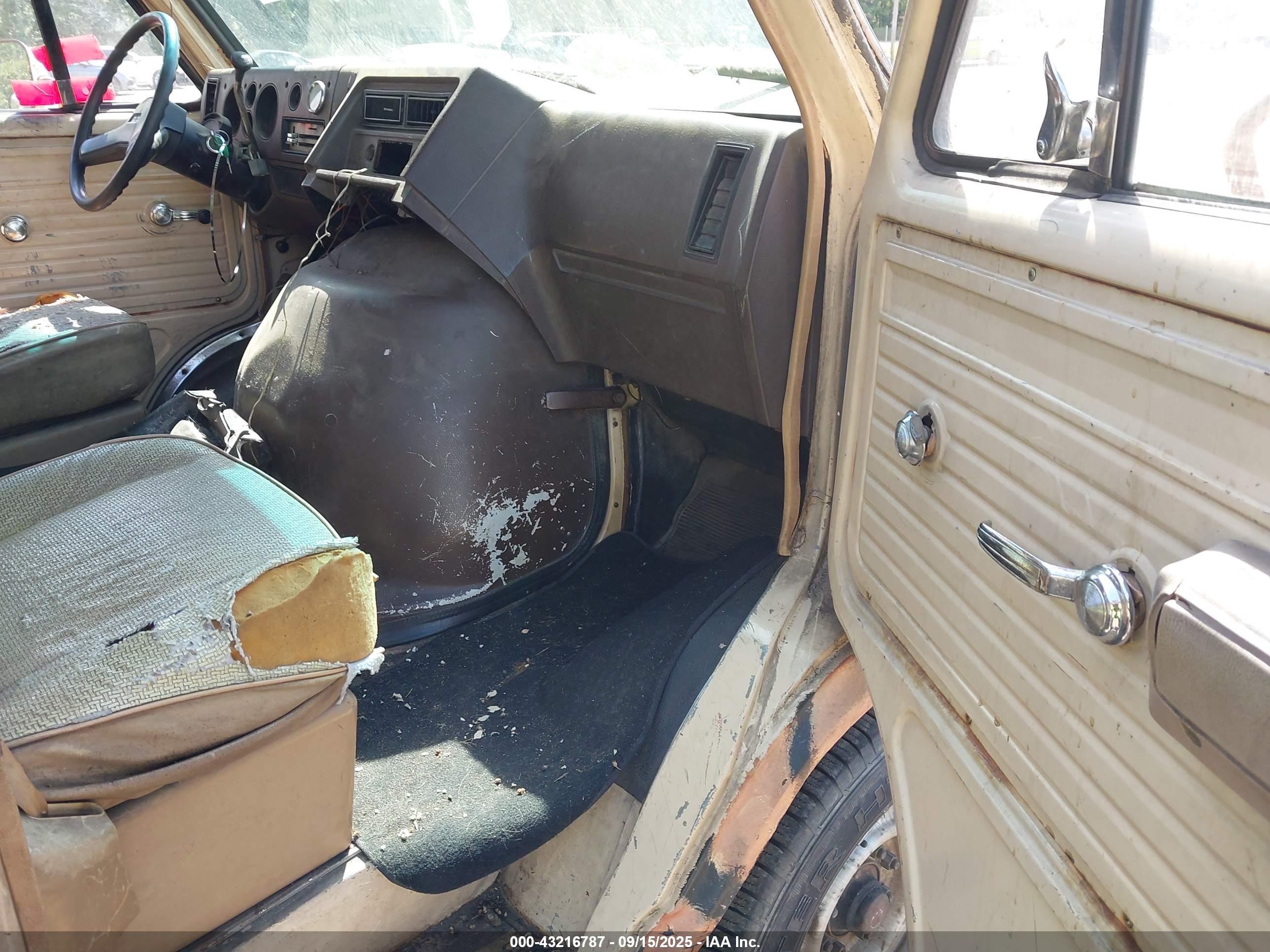 CHEVROLET G30 image 5