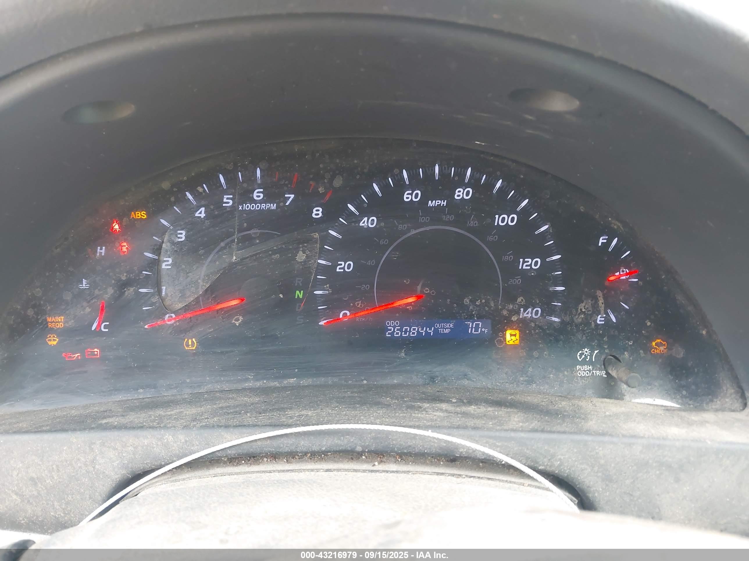 TOYOTA CAMRY image 7