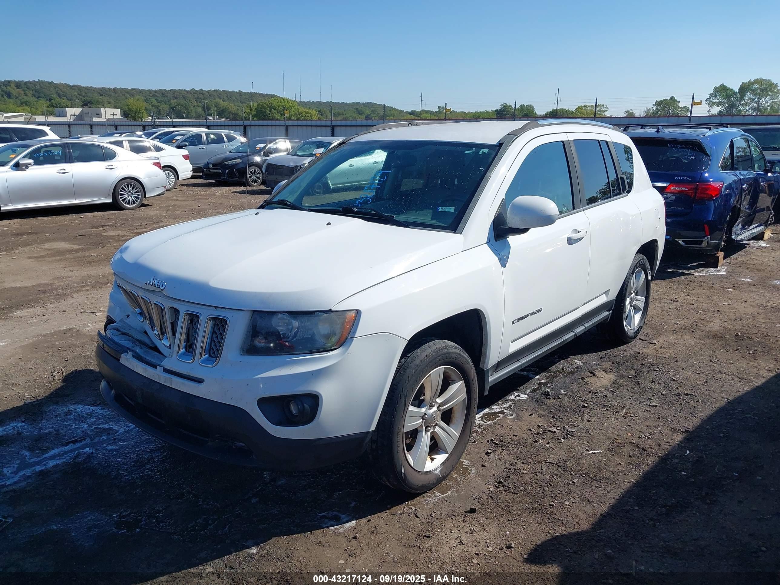 JEEP COMPASS image 2