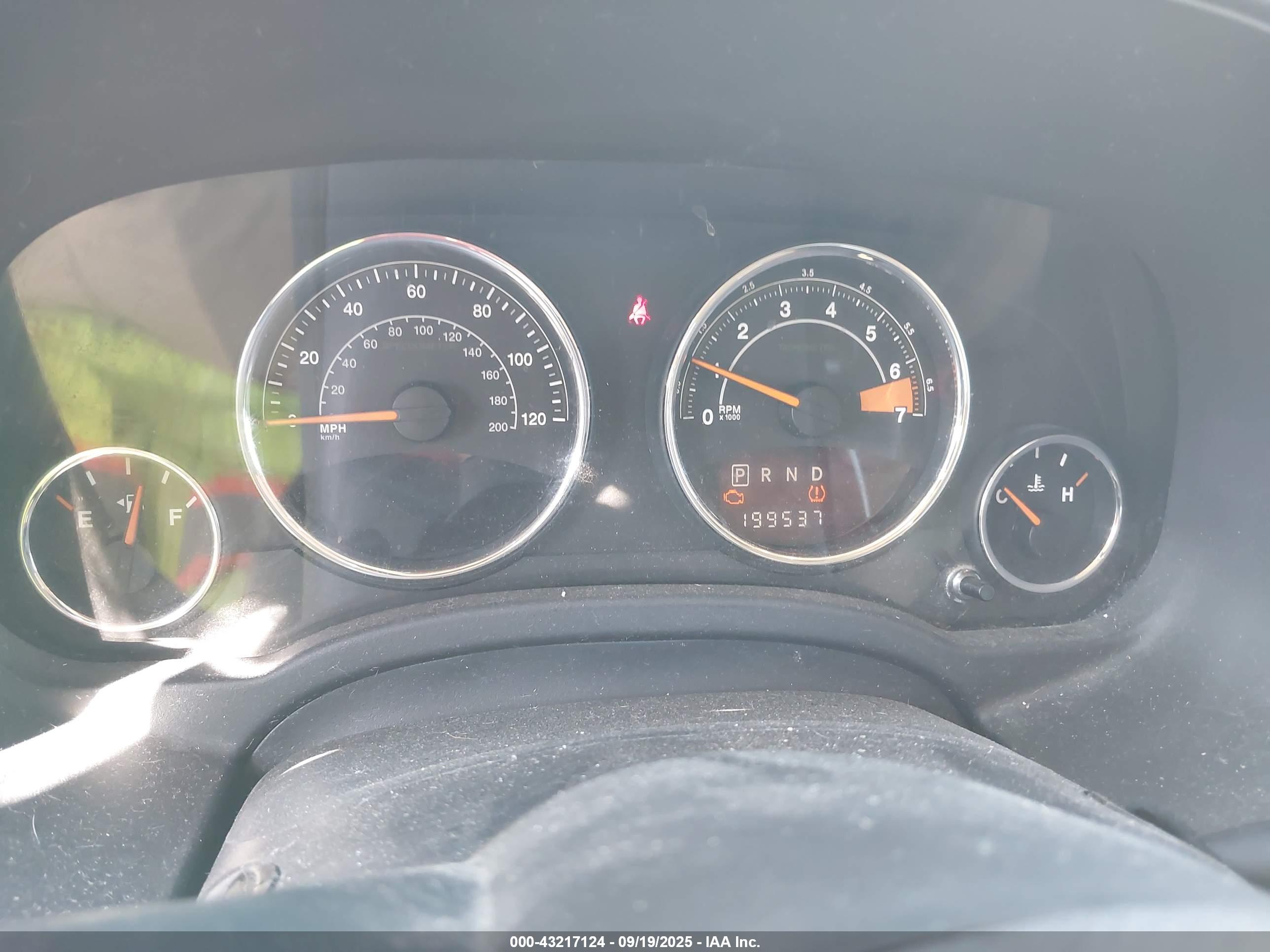 JEEP COMPASS image 7