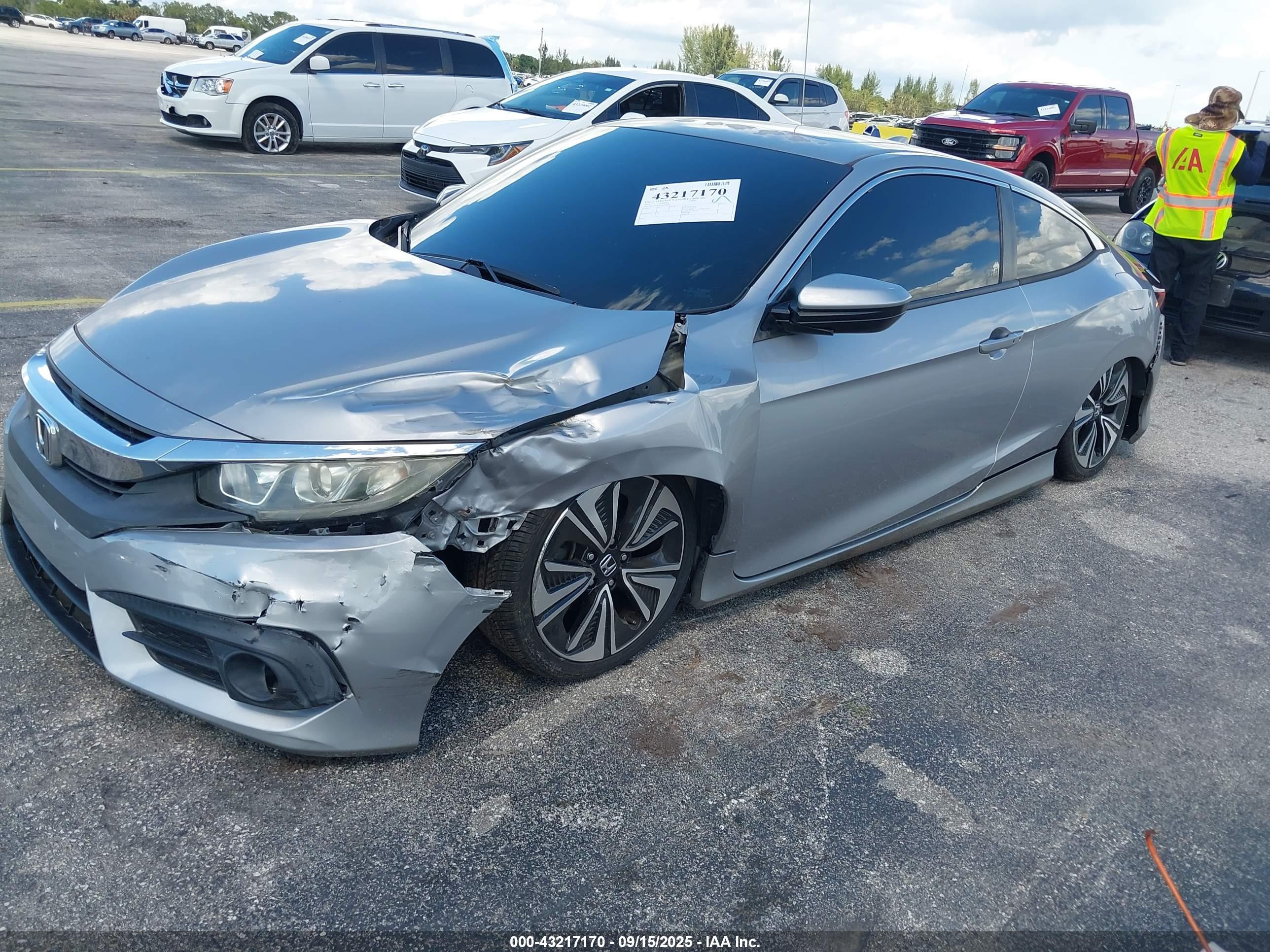 HONDA CIVIC image 2