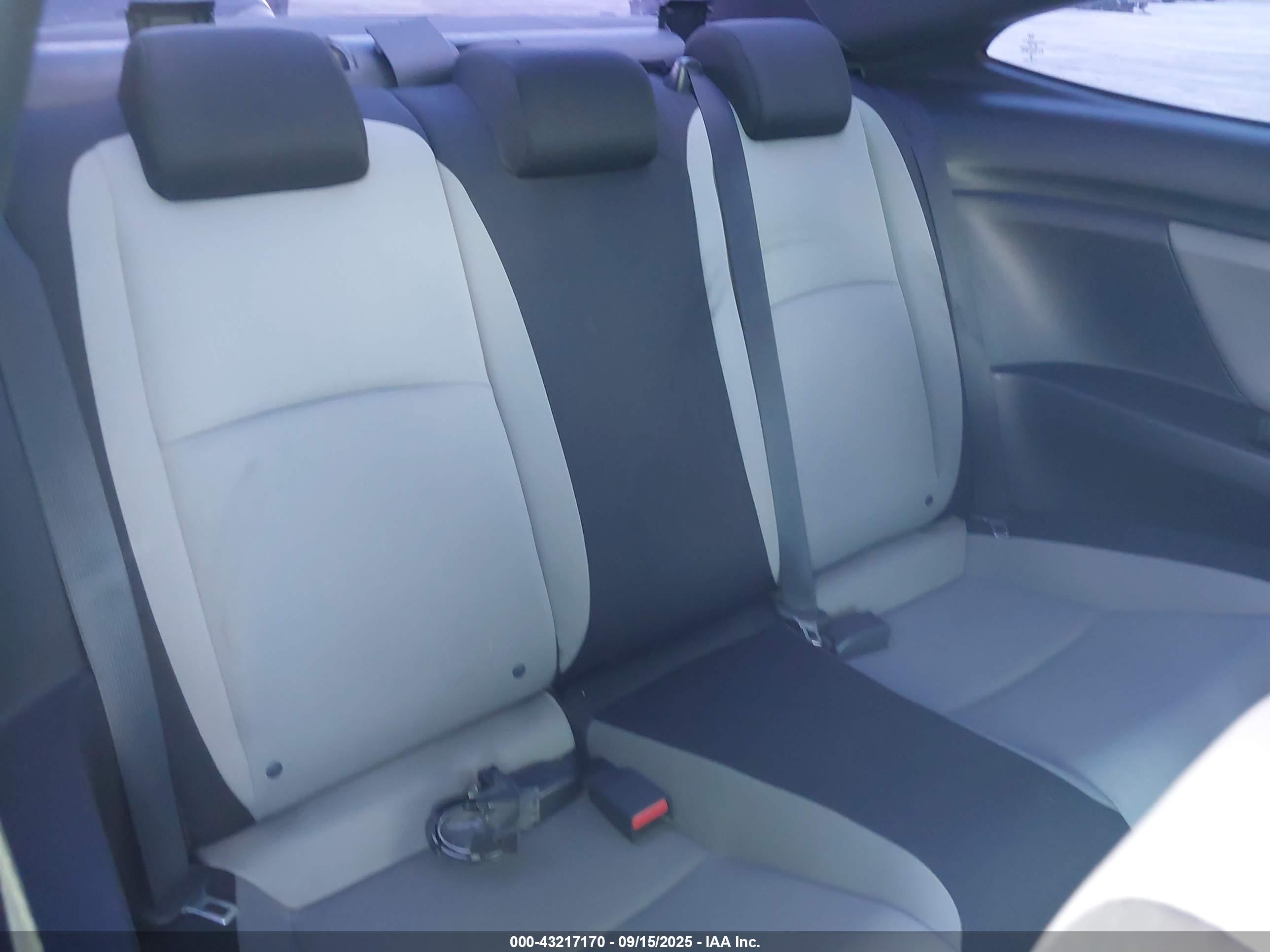HONDA CIVIC image 8