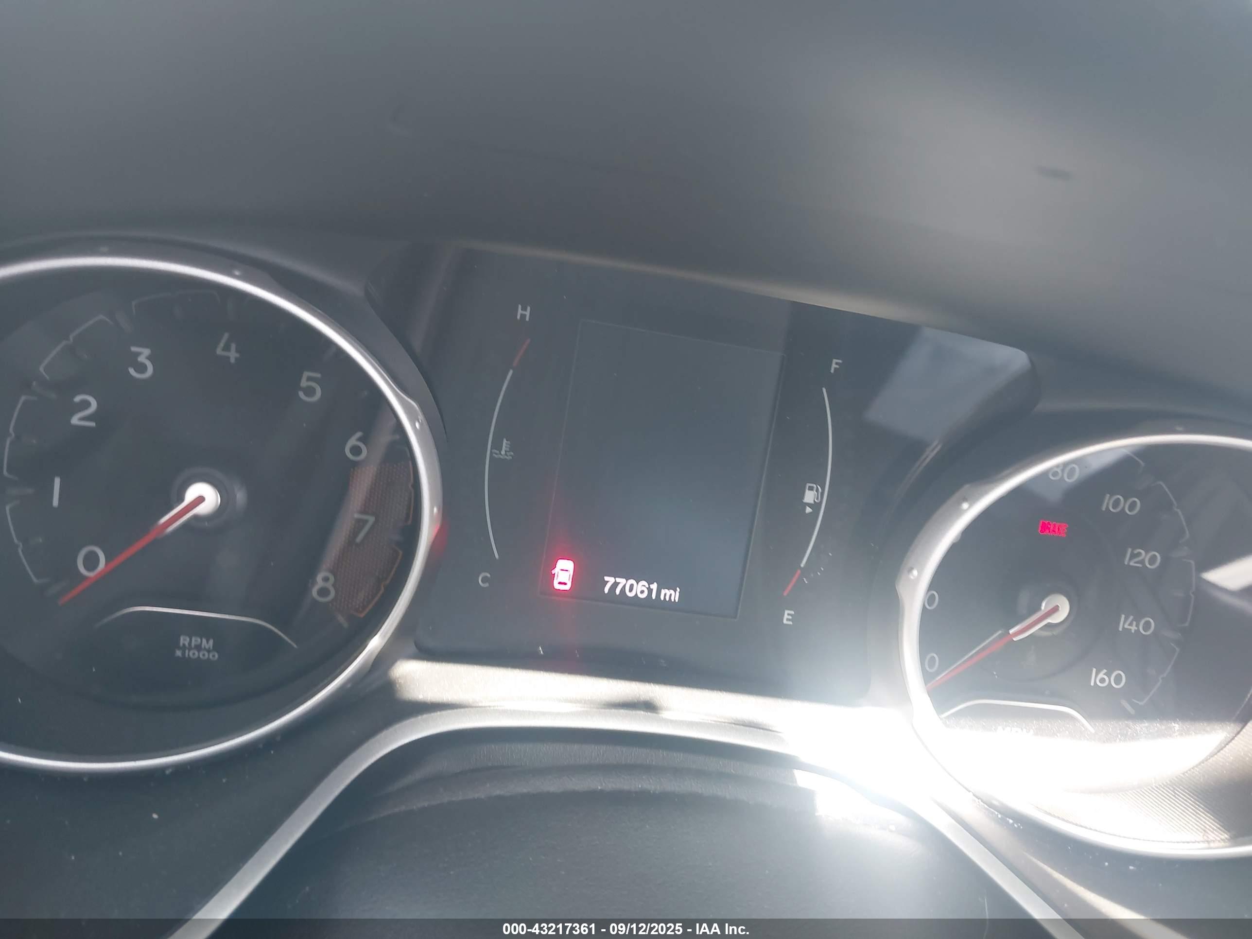 JEEP COMPASS image 7