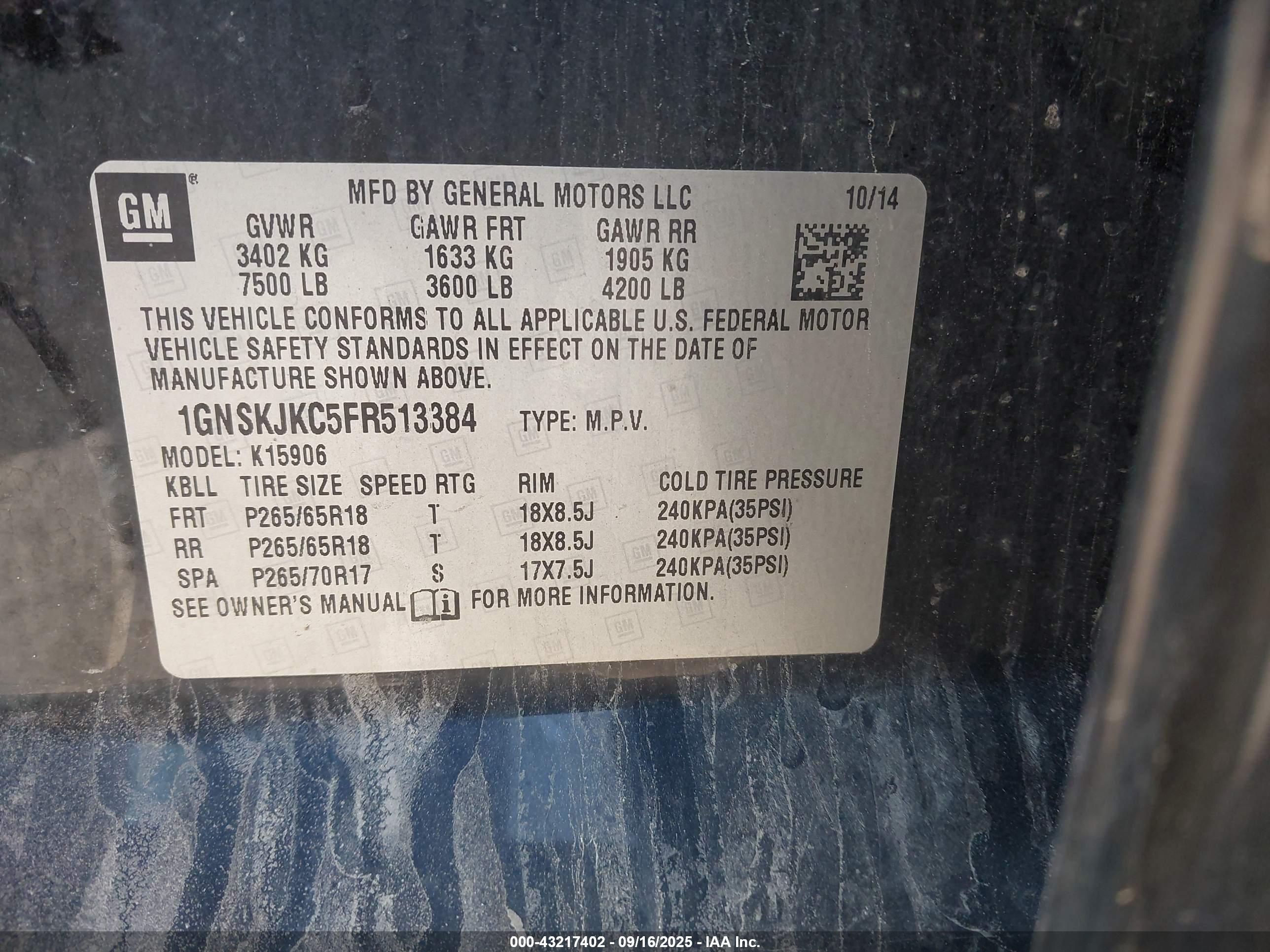 CHEVROLET SUBURBAN image 9