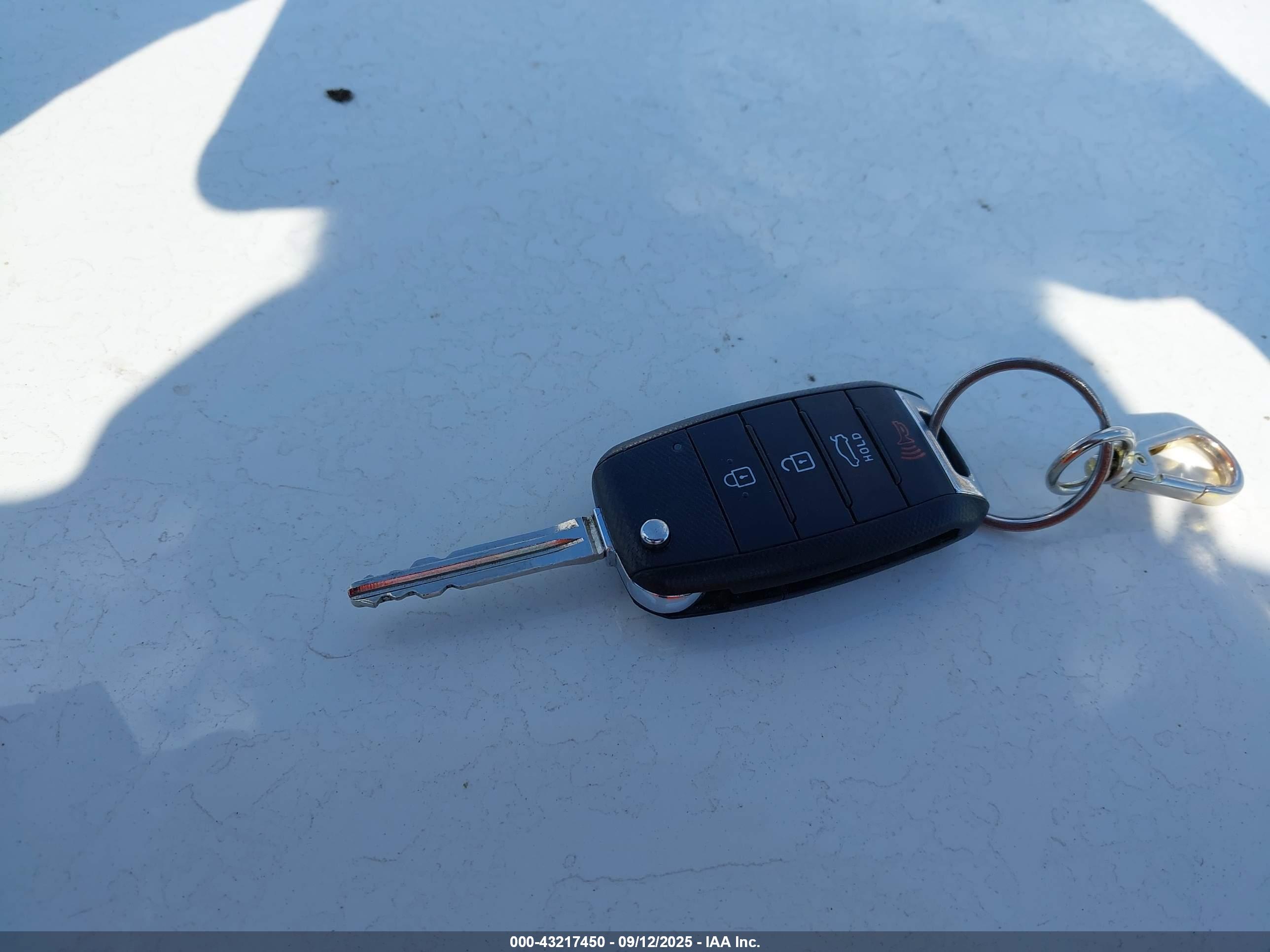 KIA FORTE image 11