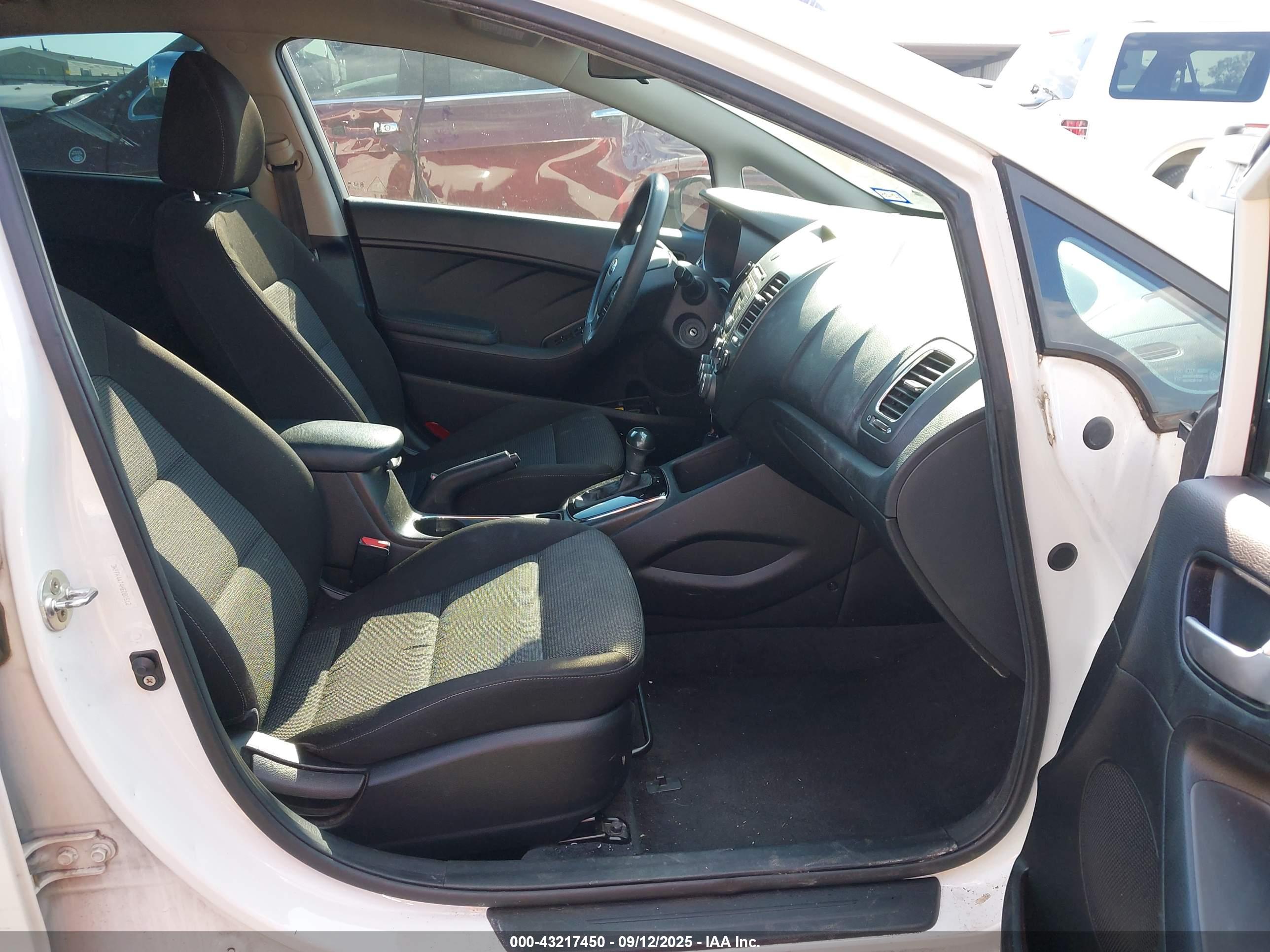 KIA FORTE image 5