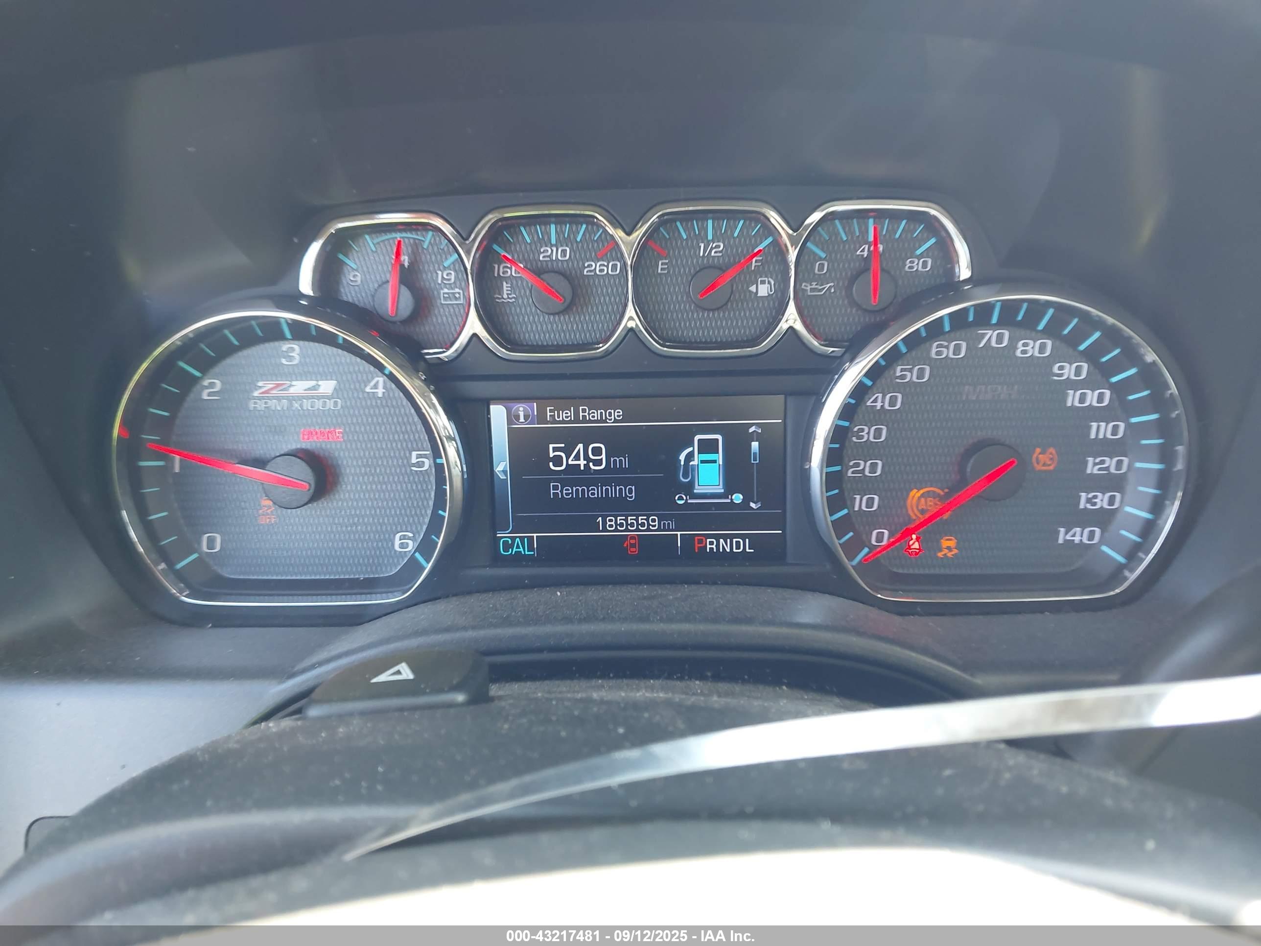 CHEVROLET SILVERADO image 7