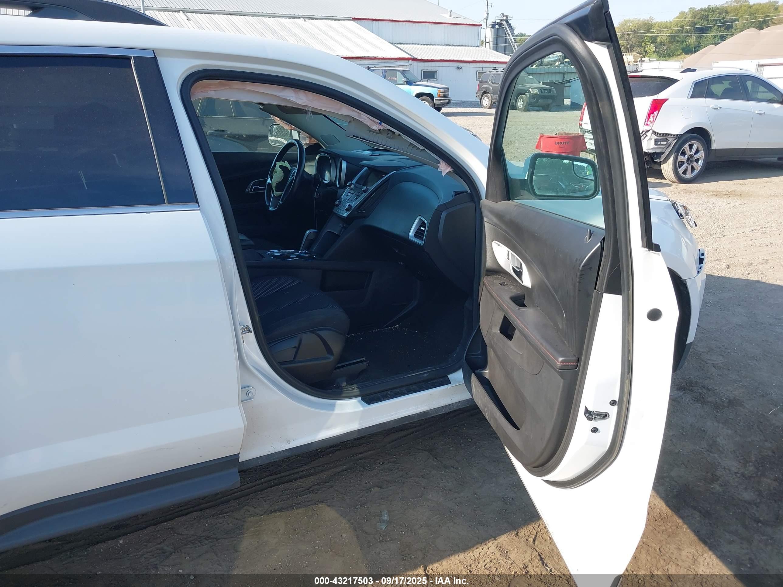 CHEVROLET EQUINOX image 5