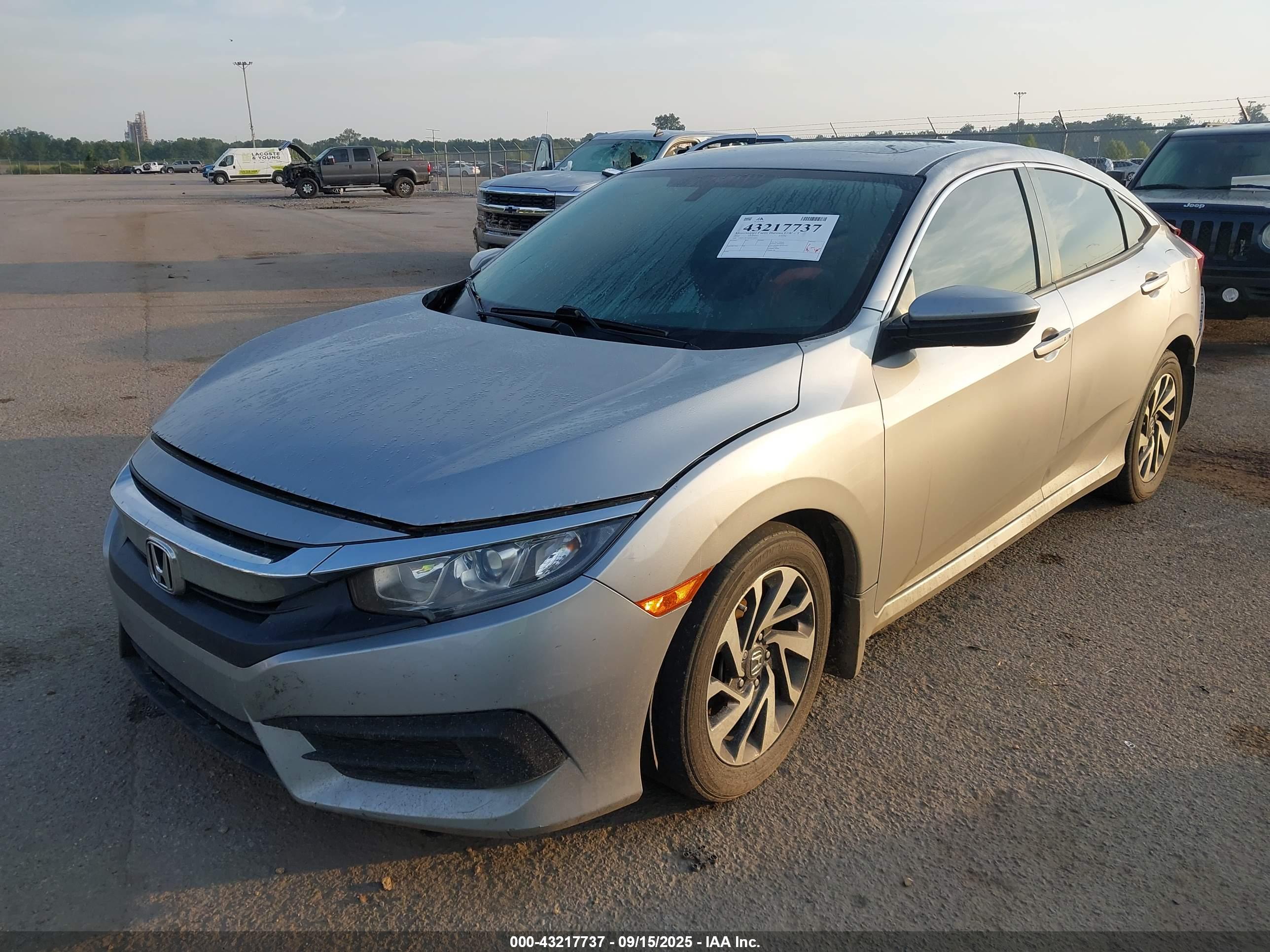 HONDA CIVIC image 2
