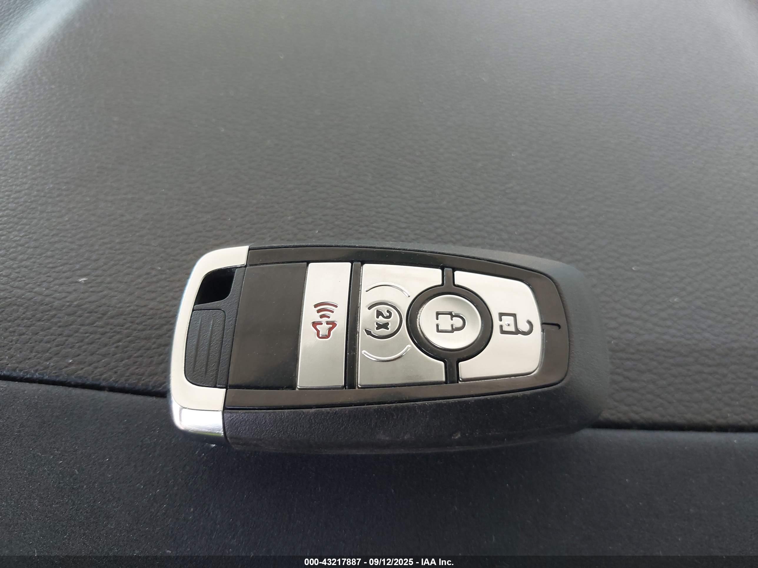 FORD RANGER image 11