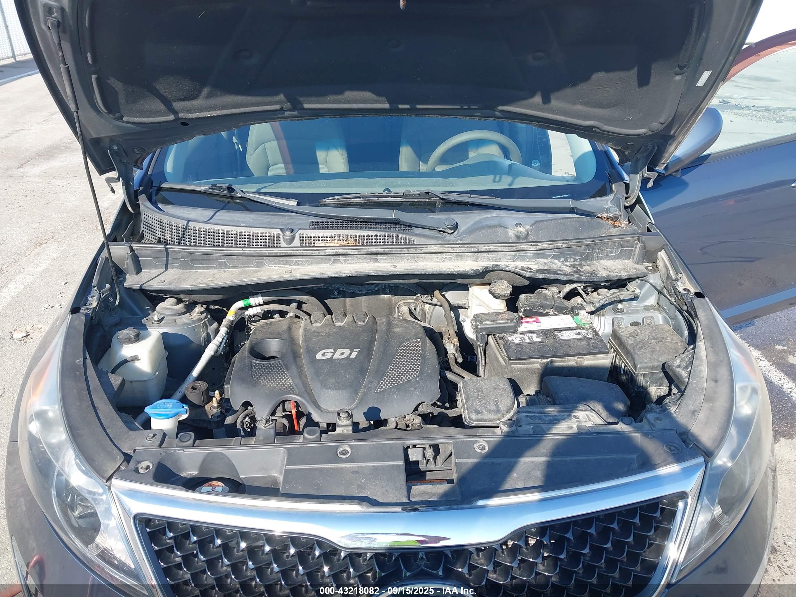 KIA SPORTAGE image 10