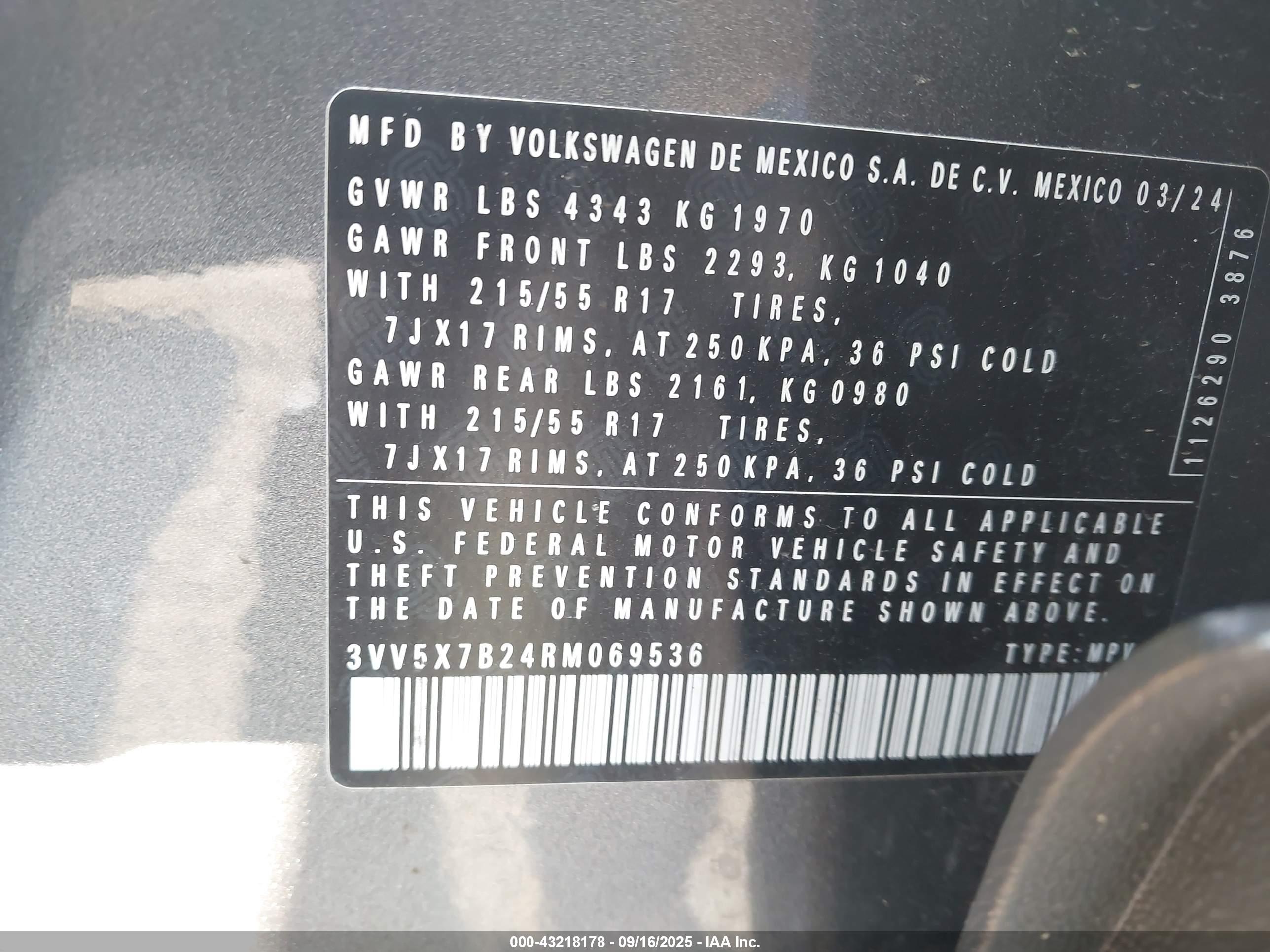 VOLKSWAGEN TAOS image 9