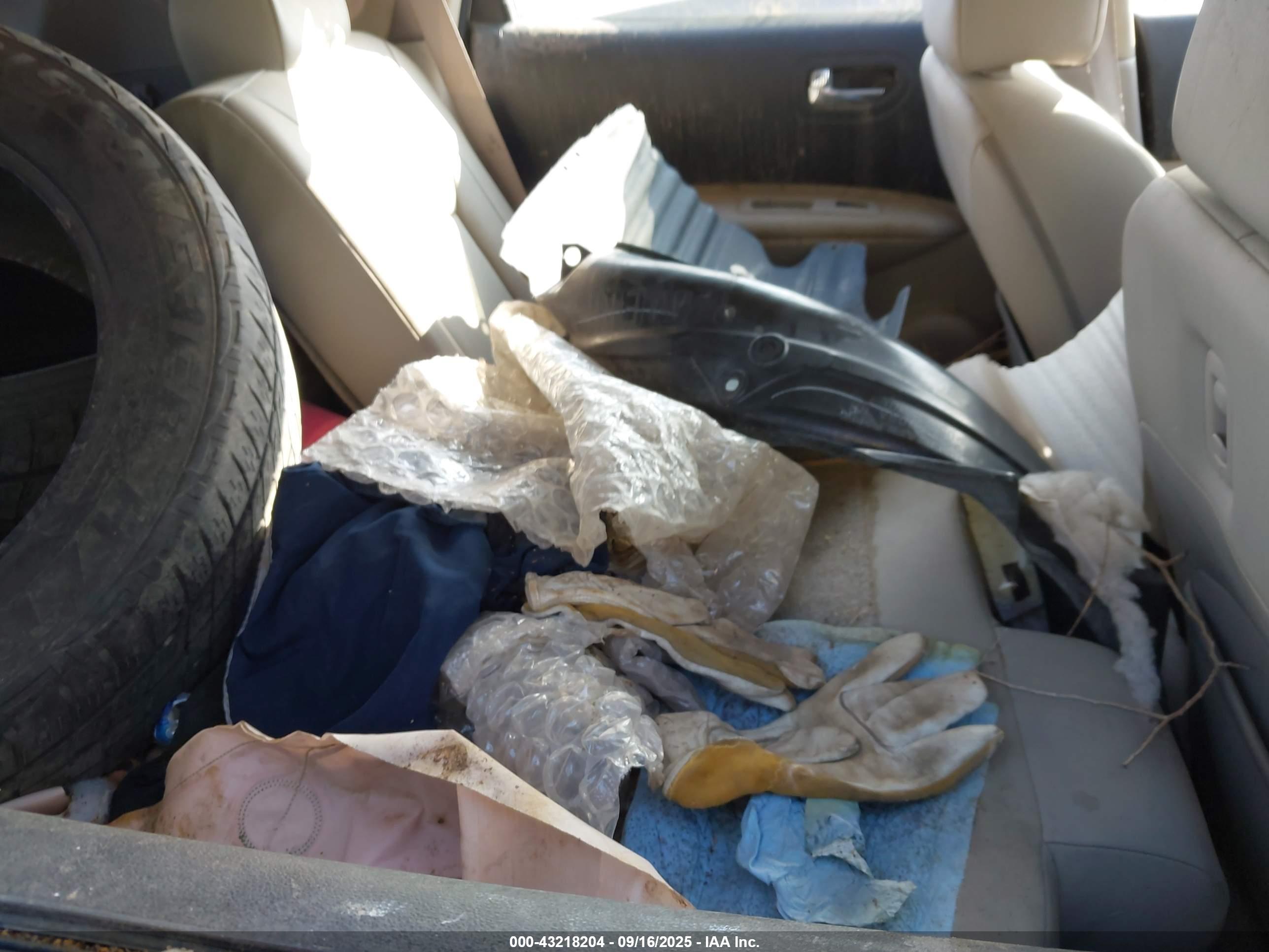 NISSAN ROGUE image 8