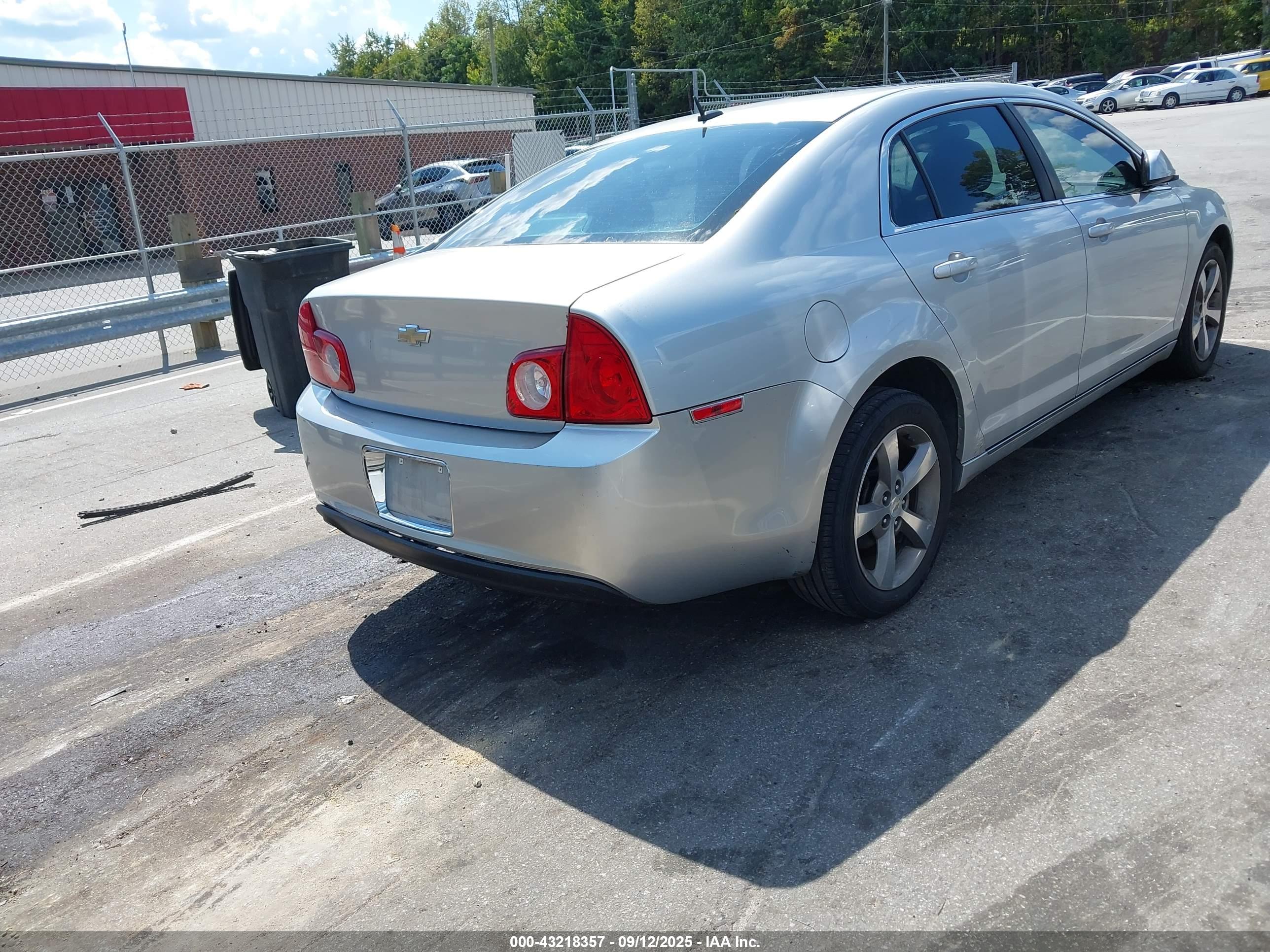 CHEVROLET MALIBU image 4