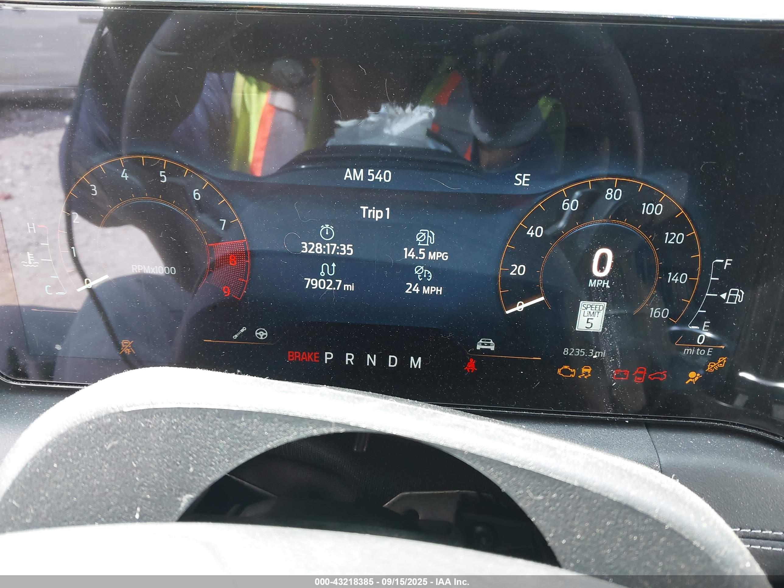 FORD MUSTANG image 7