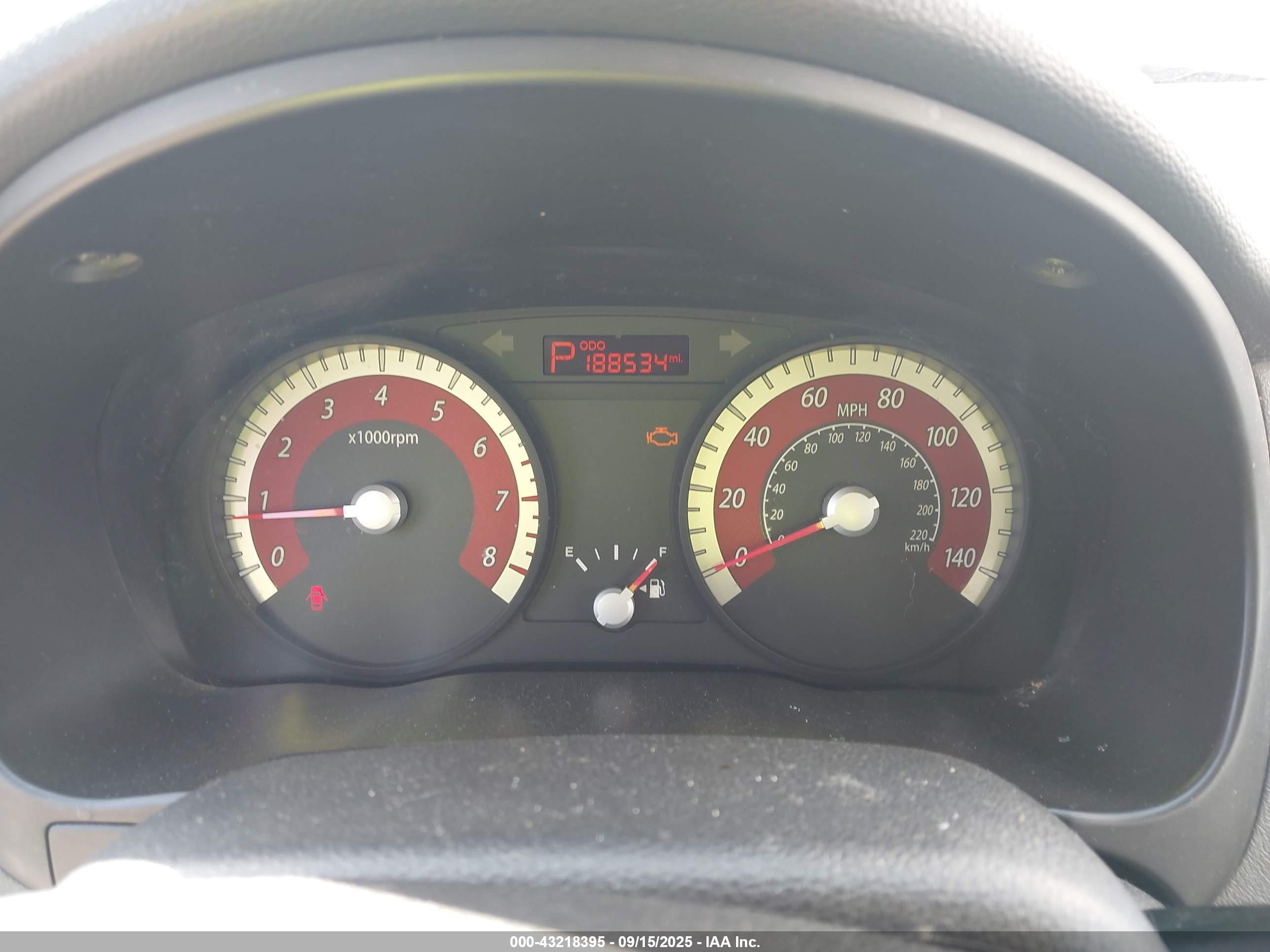 KIA RIO5 image 7