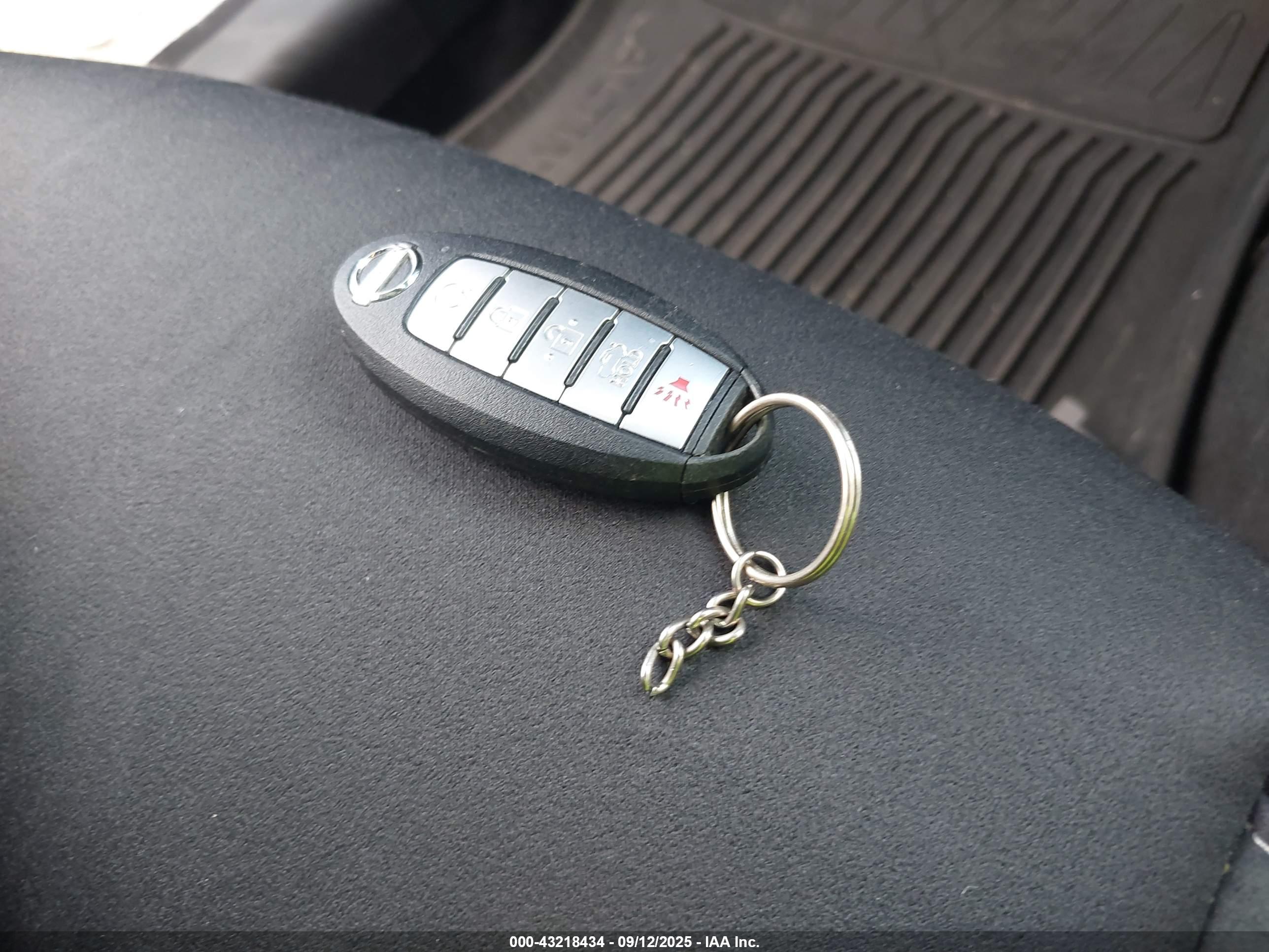 NISSAN ALTIMA image 11
