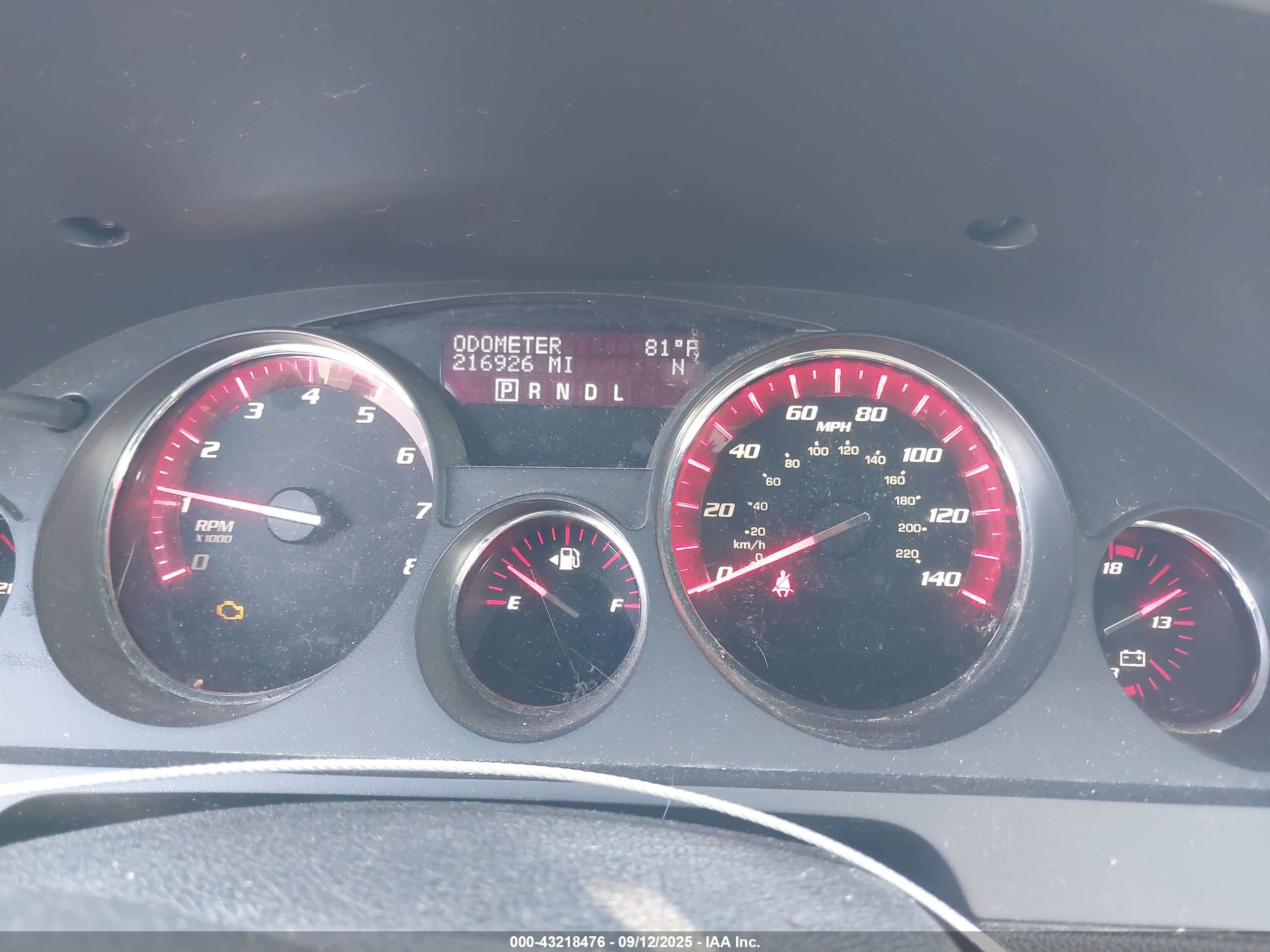 GMC ACADIA image 7