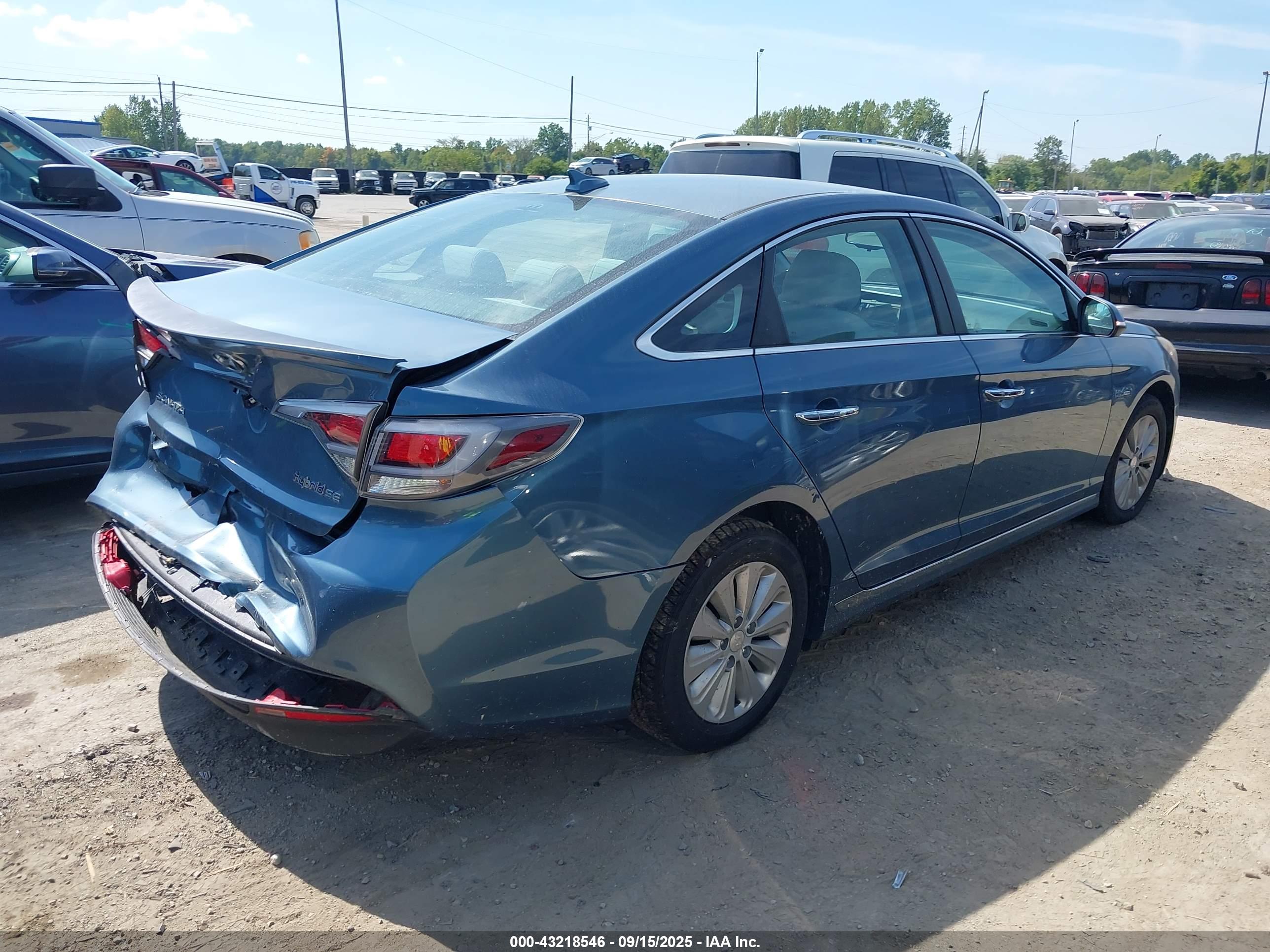 HYUNDAI SONATA image 4