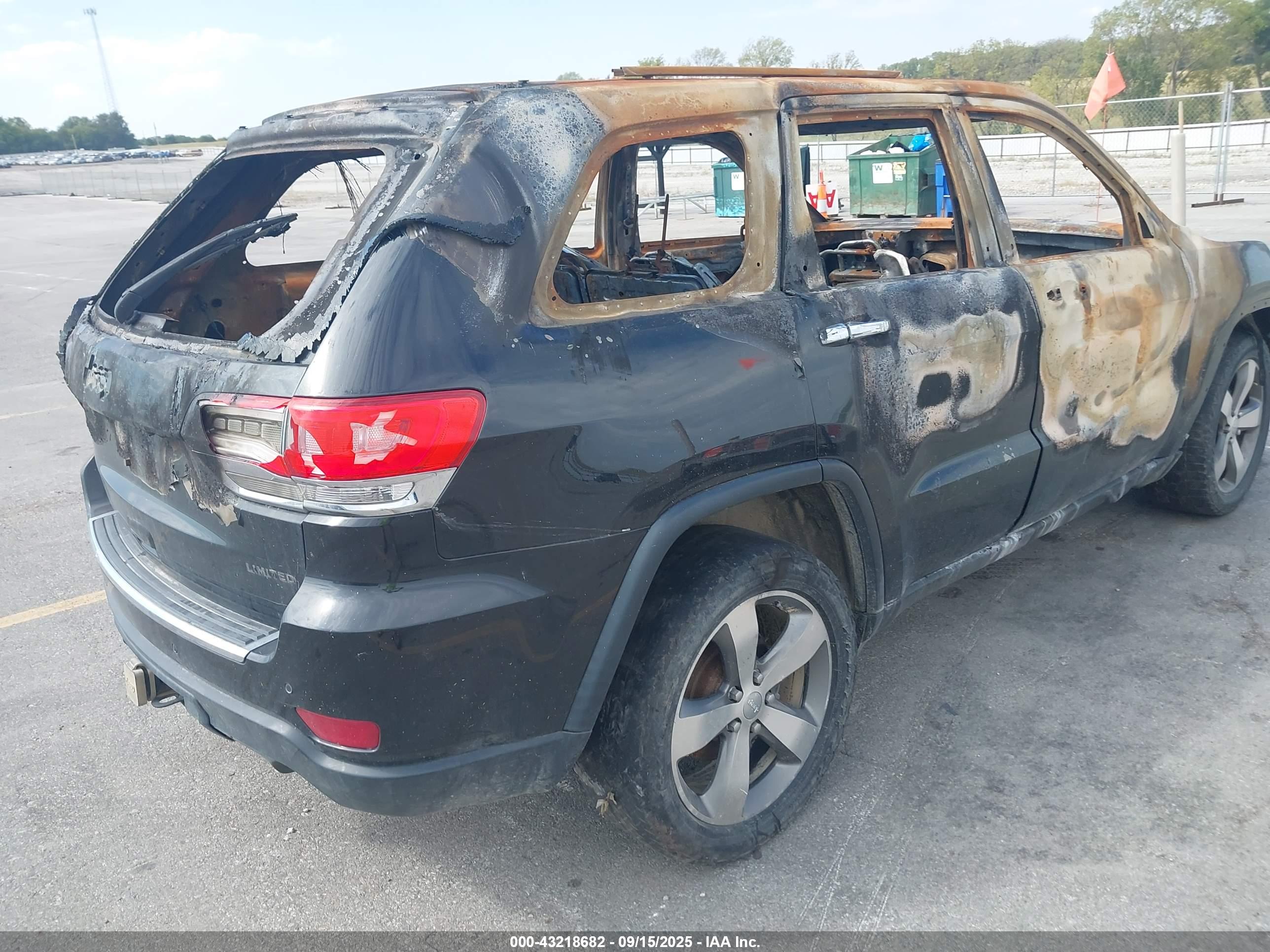 JEEP GRAND image 4