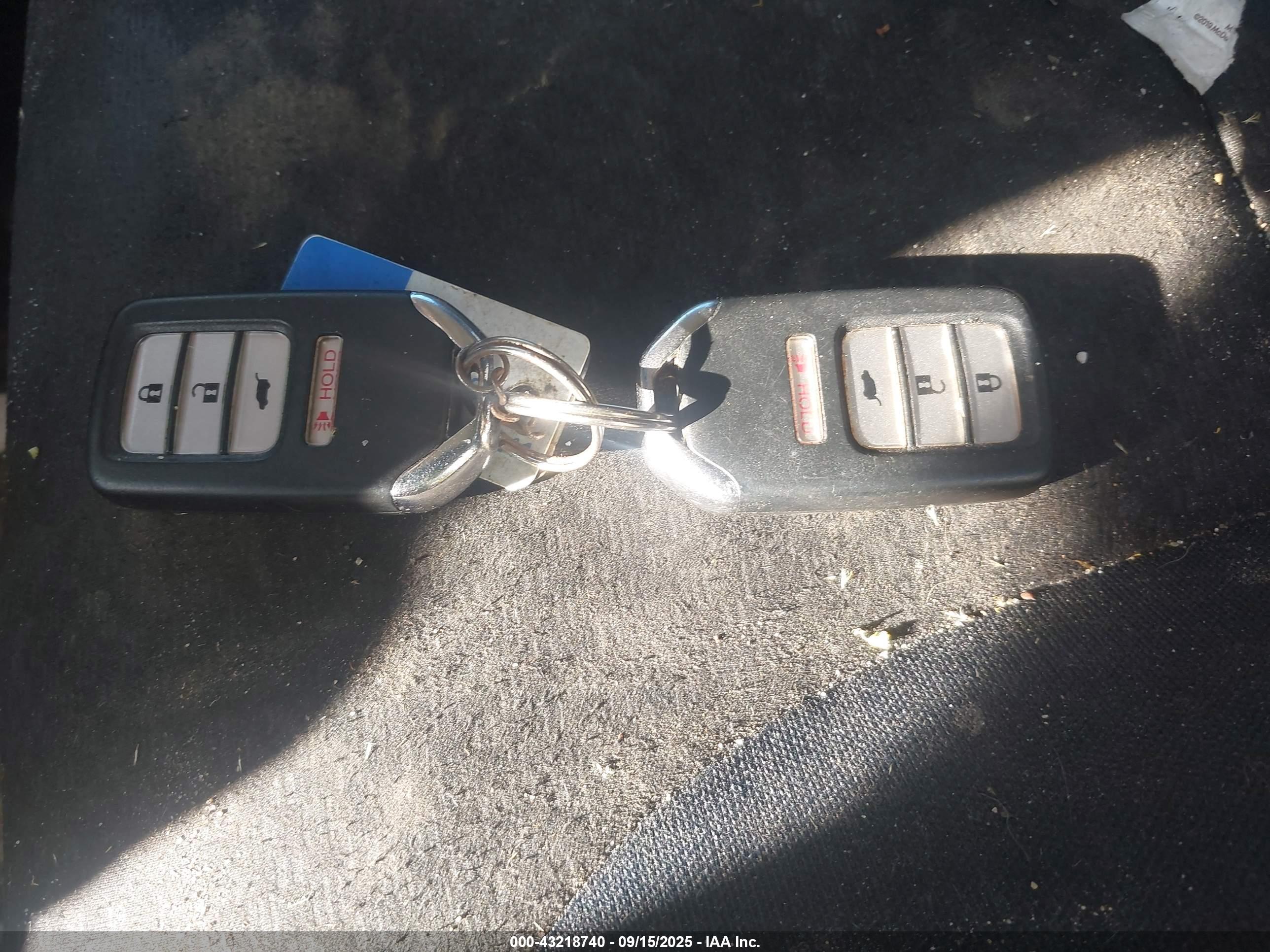HONDA CR-V image 11
