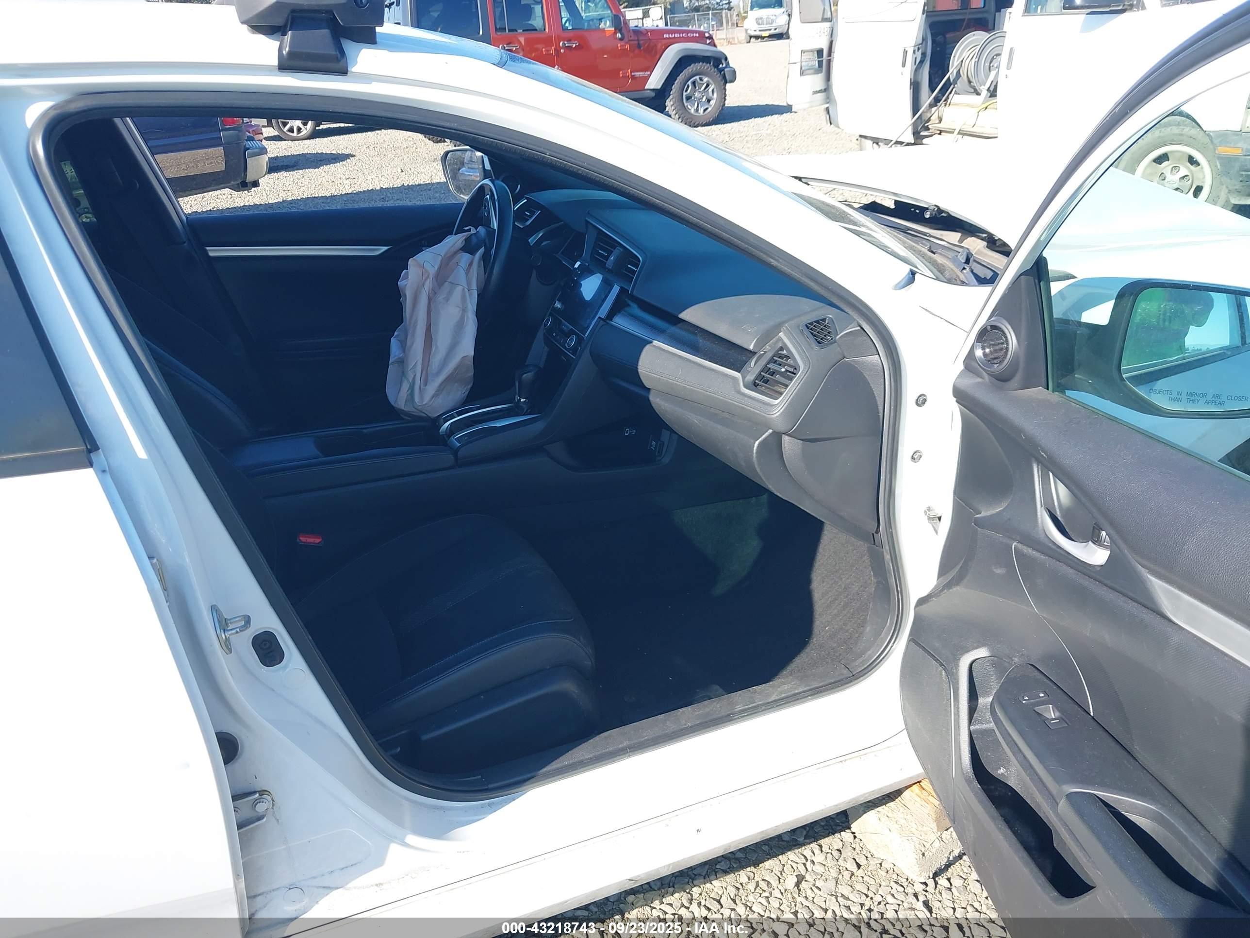 HONDA CIVIC image 5