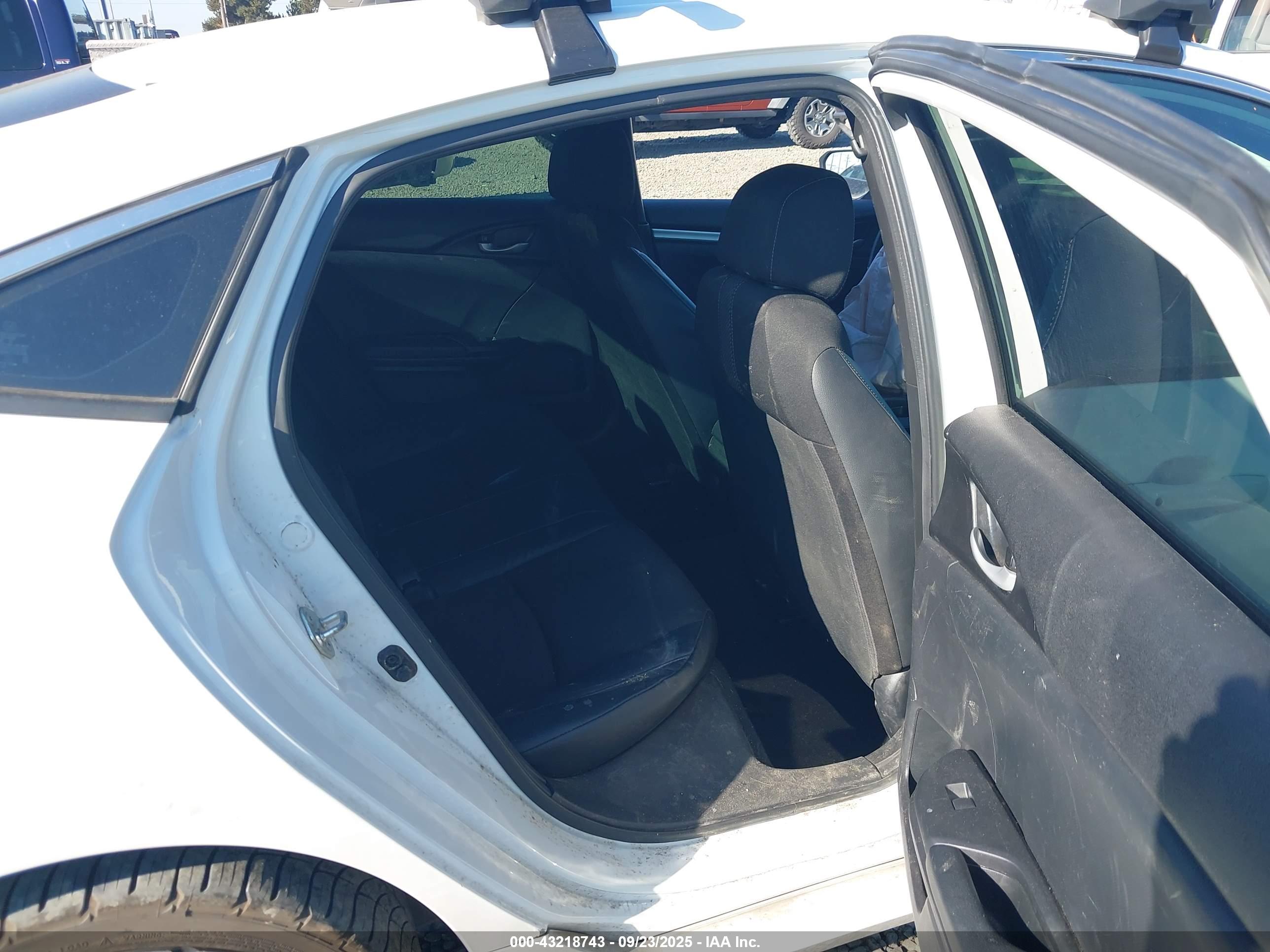 HONDA CIVIC image 8