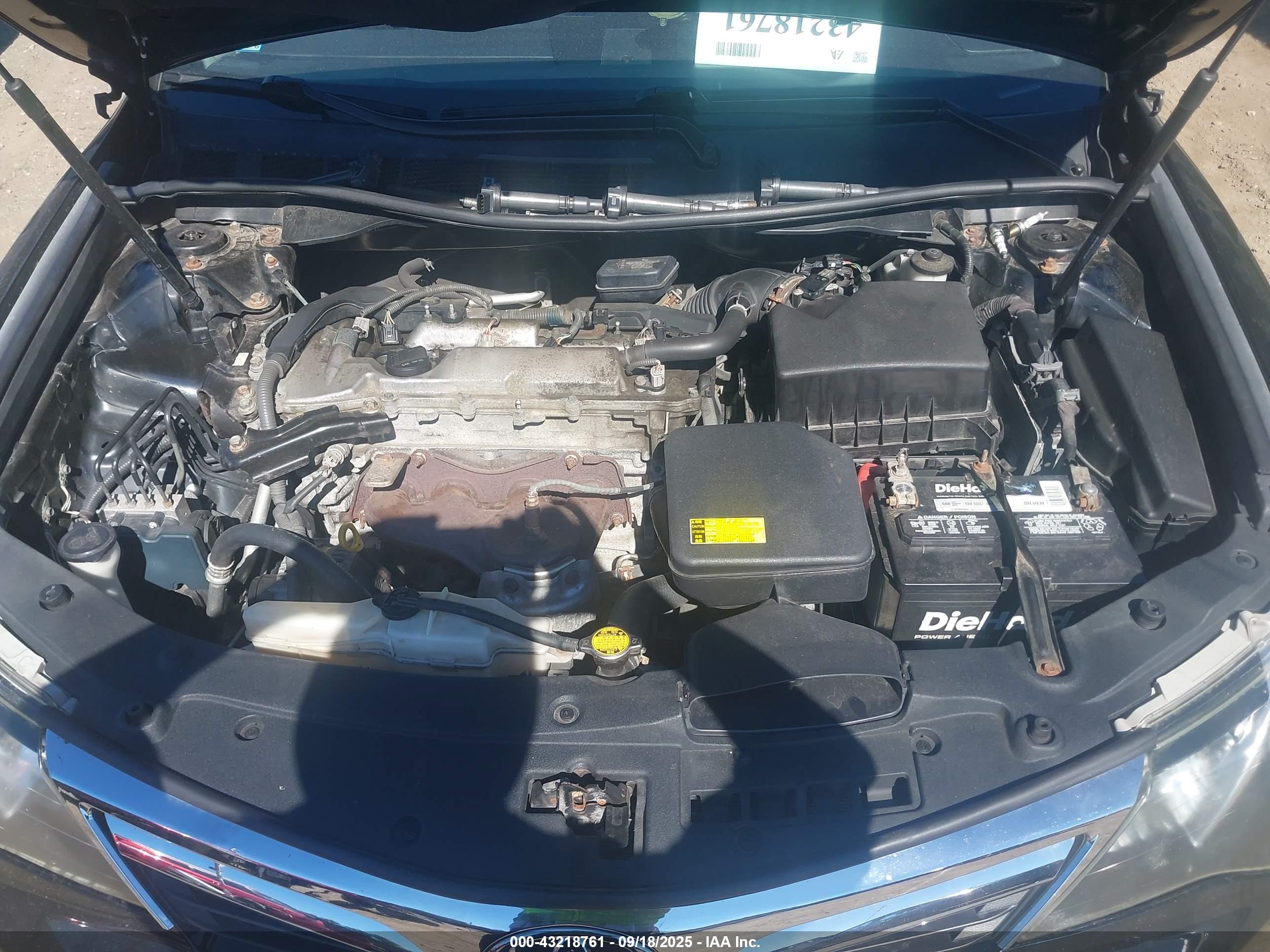 TOYOTA CAMRY image 10